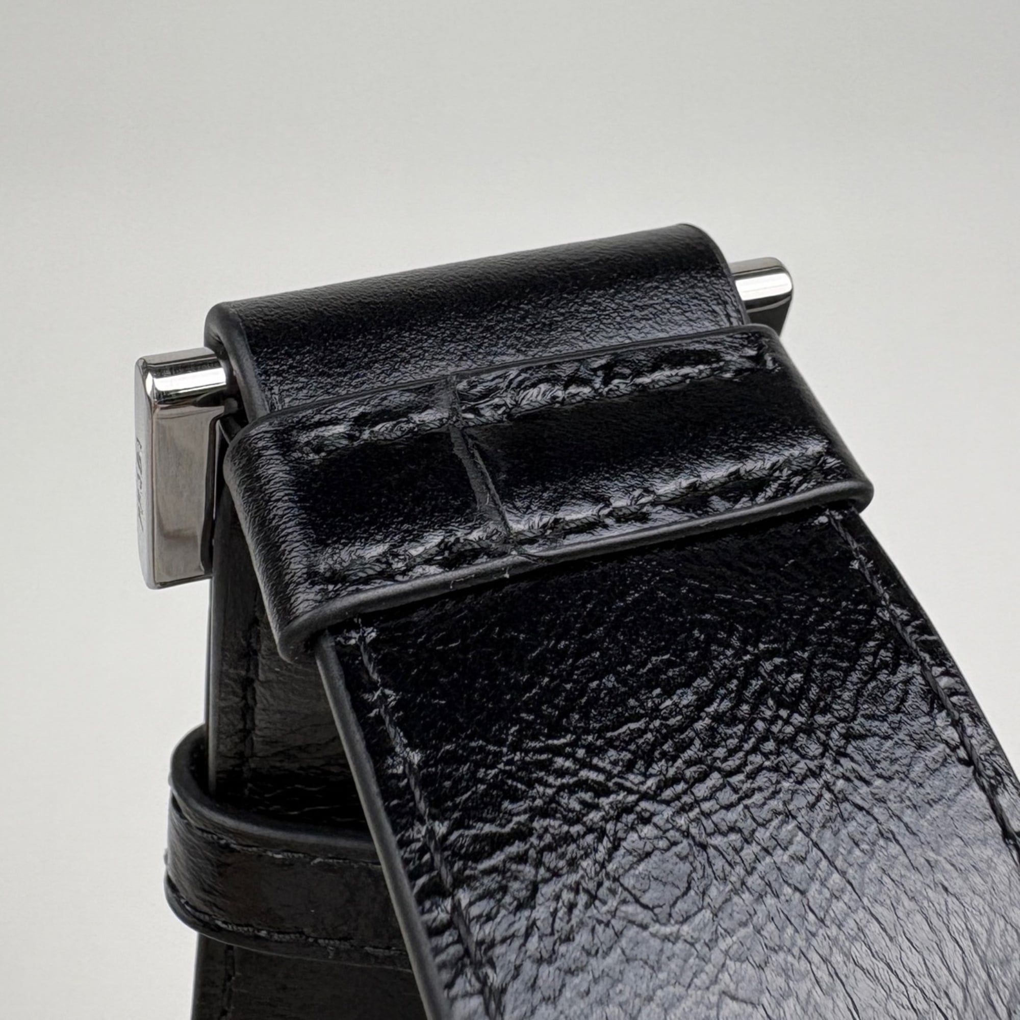 Prada Black Leather Shoulder Bag (Pre-Owned)