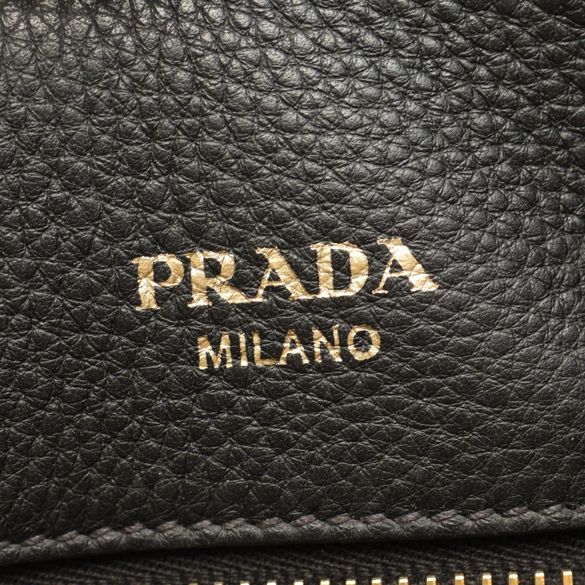 Prada Black Leather Handbag (Pre-Owned)