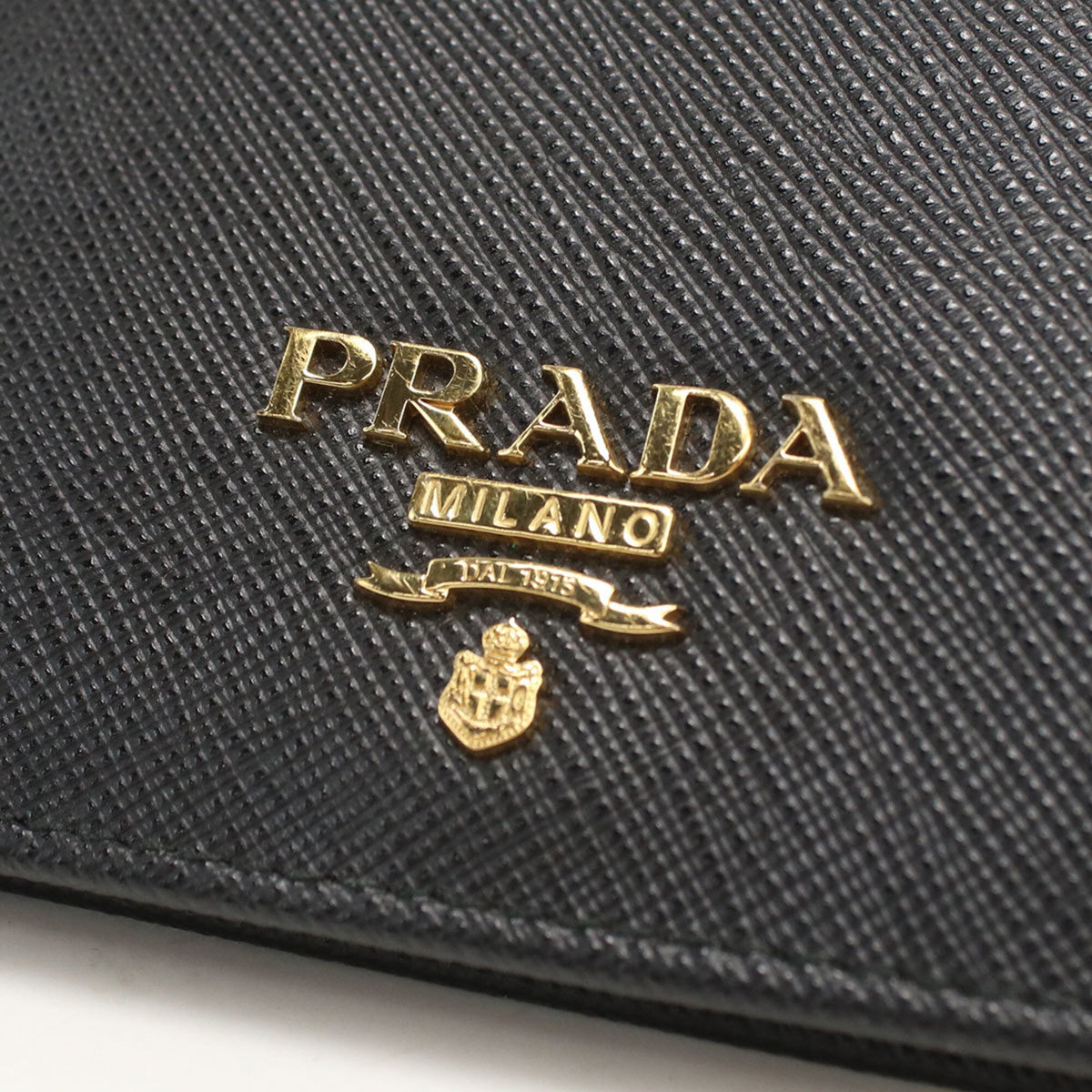 Prada Black Leather Wallet (Bi-Fold) (Pre-Owned)