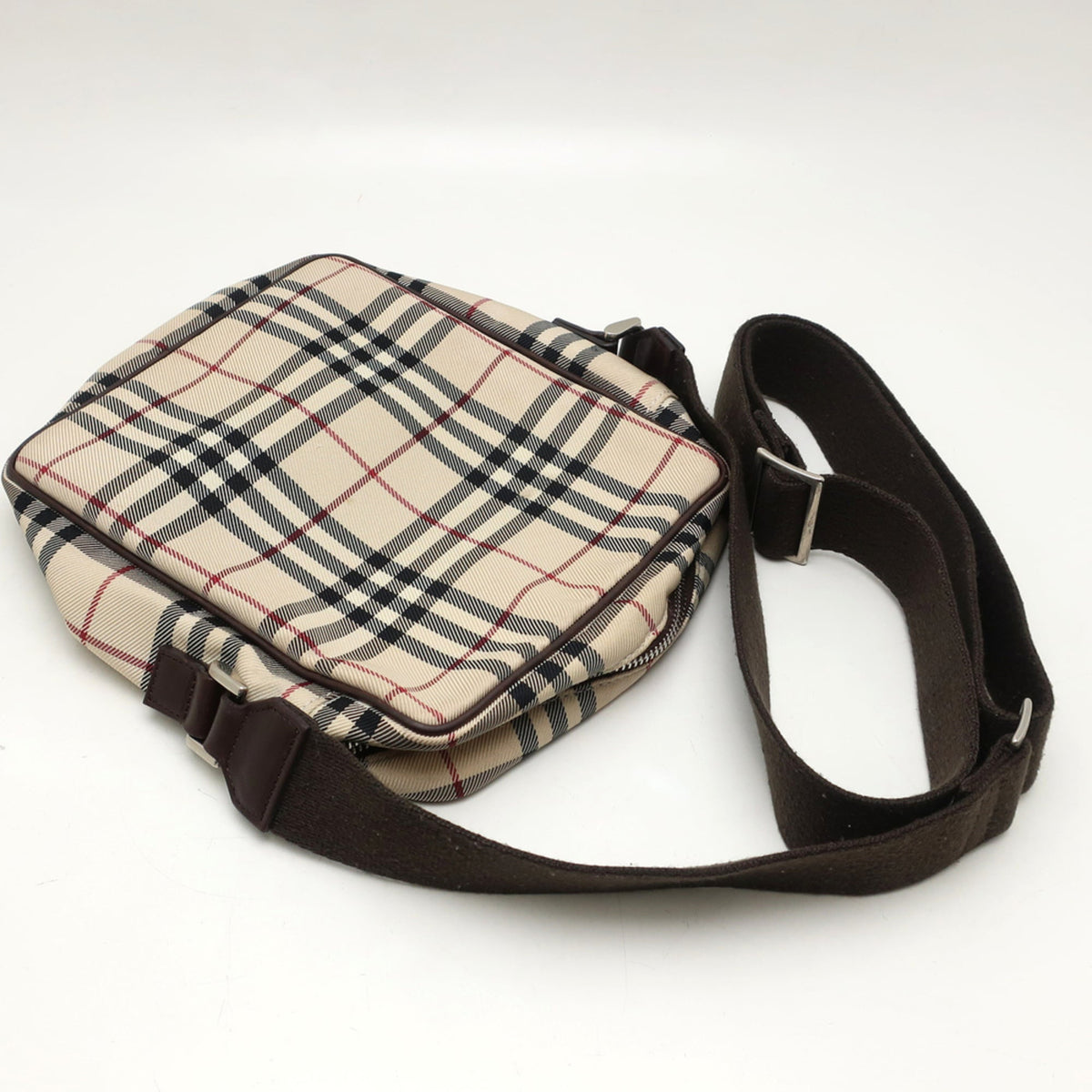 Burberry Nylon Canvas Leather Shoulder Bag (Pre-Owned)