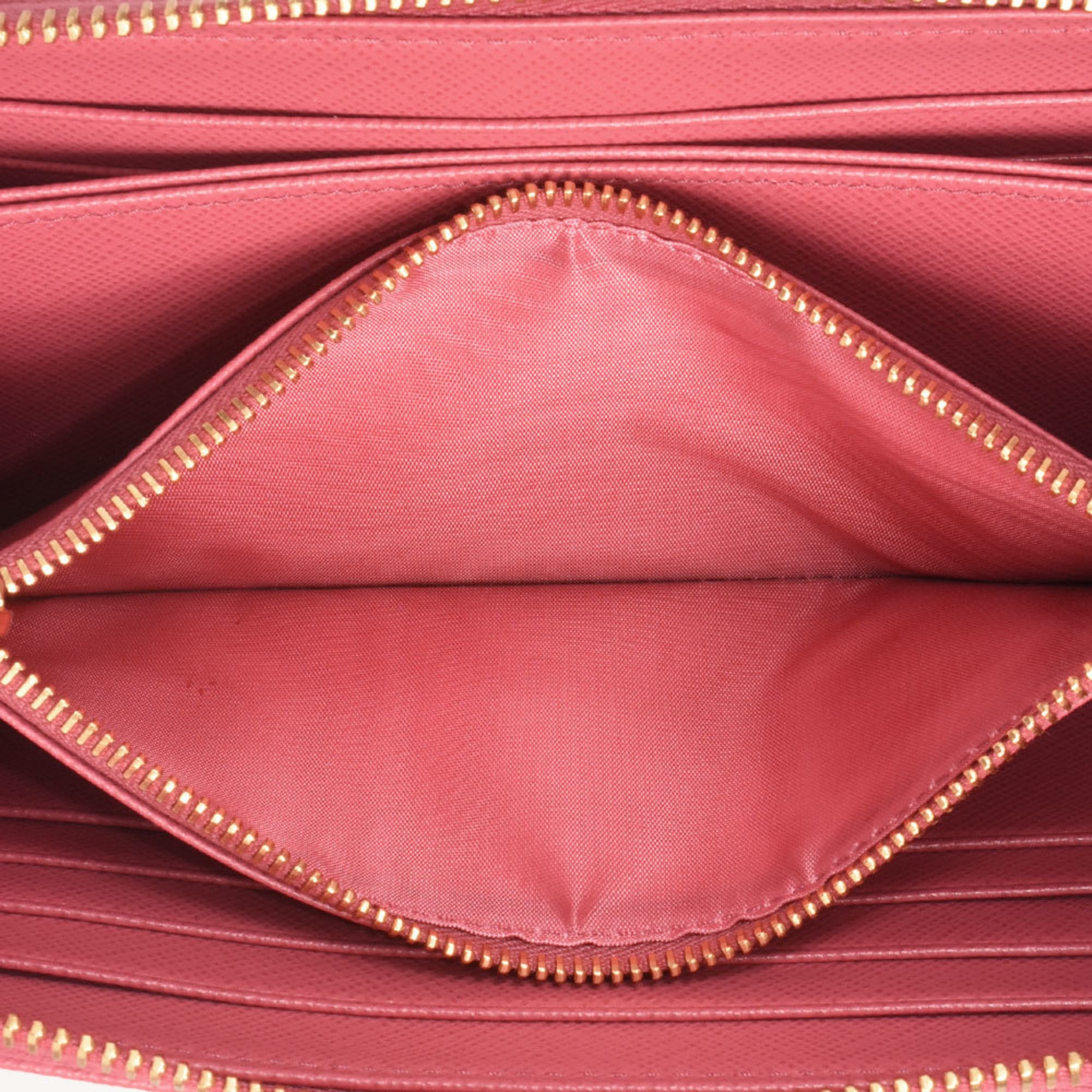 Prada Saffiano Pink Saffiano Long Wallet (Bi-Fold) (Pre-Owned)