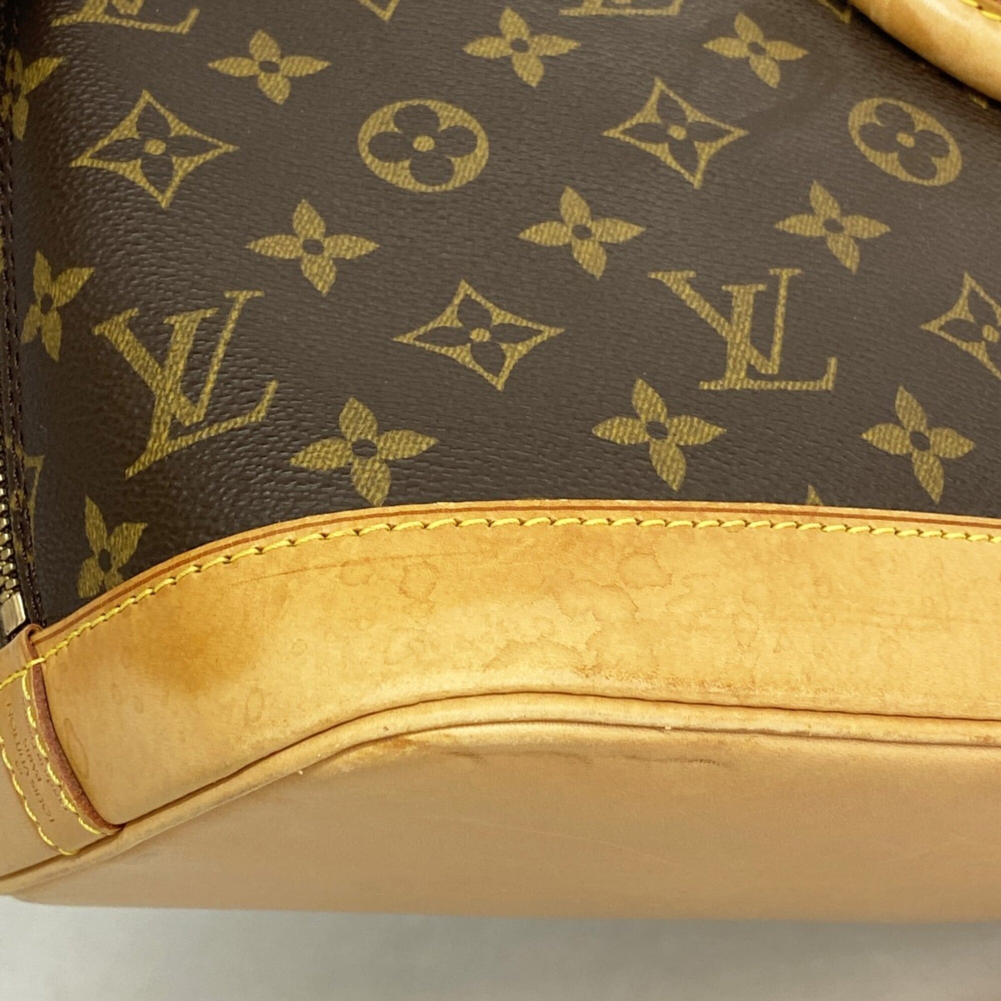 Louis Vuitton Brown Handbag (Pre-Owned)