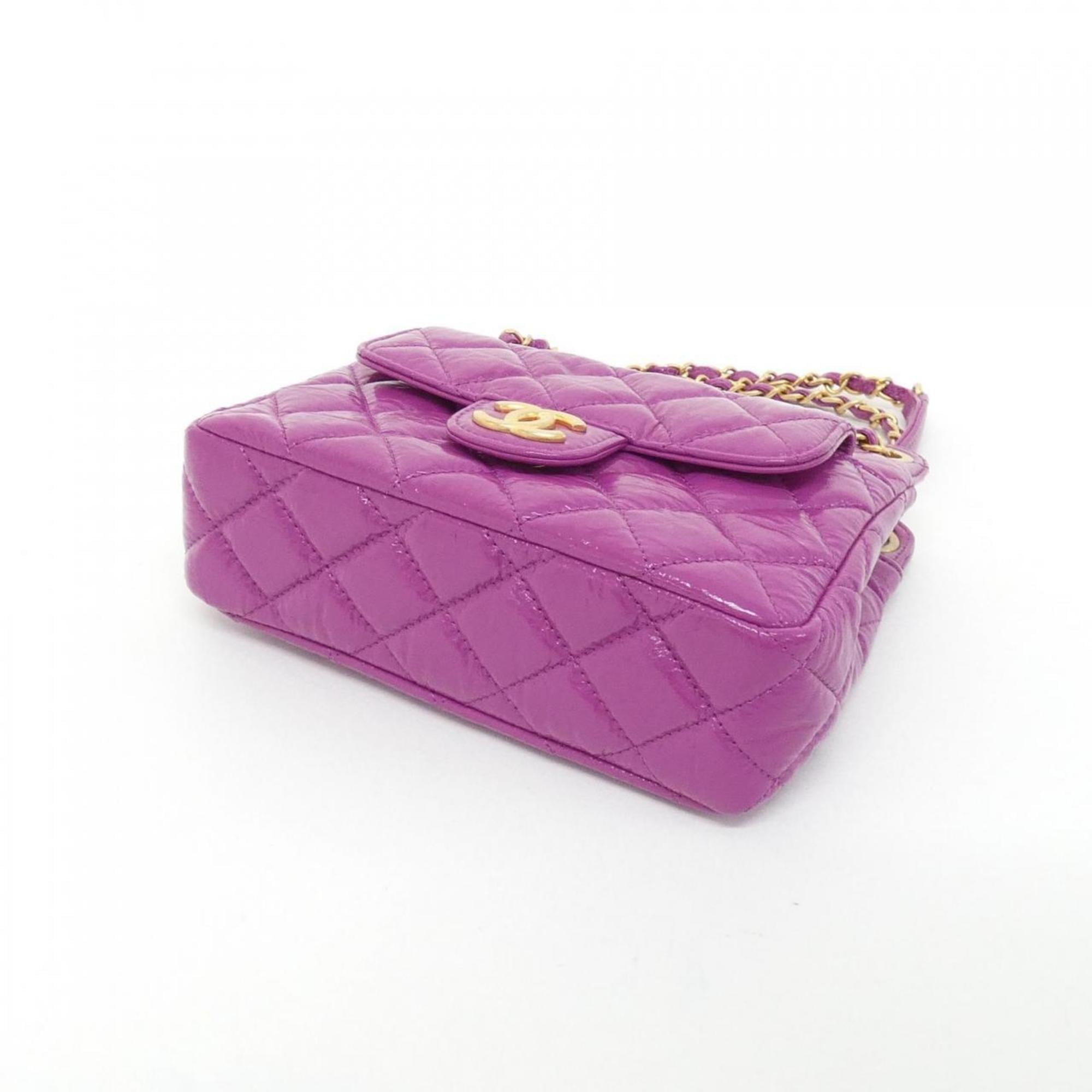 Chanel Purple Leather Shoulder Bag (Pre-Owned)