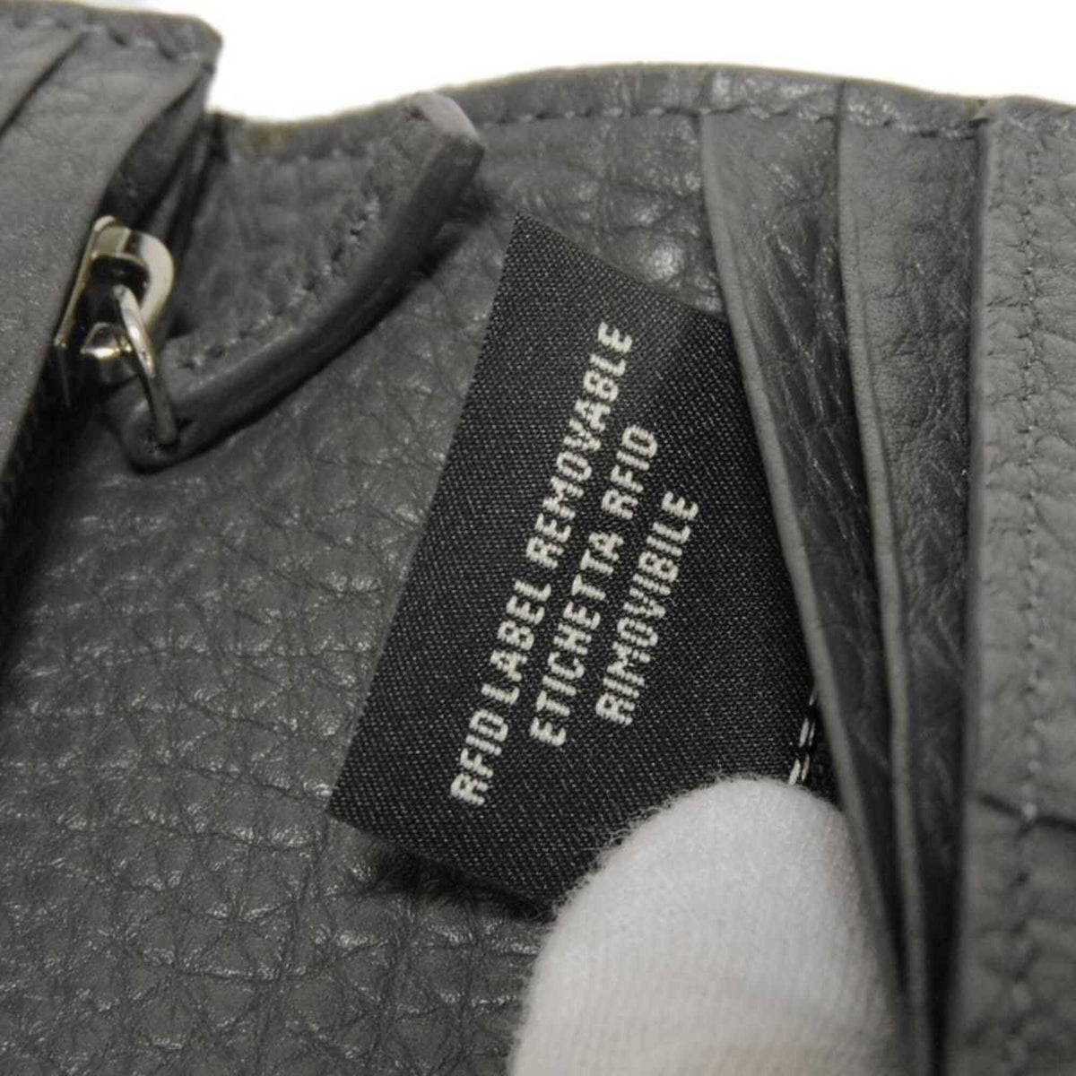 Fendi Gray Leather Long Wallet (Bi-Fold) (Pre-Owned)