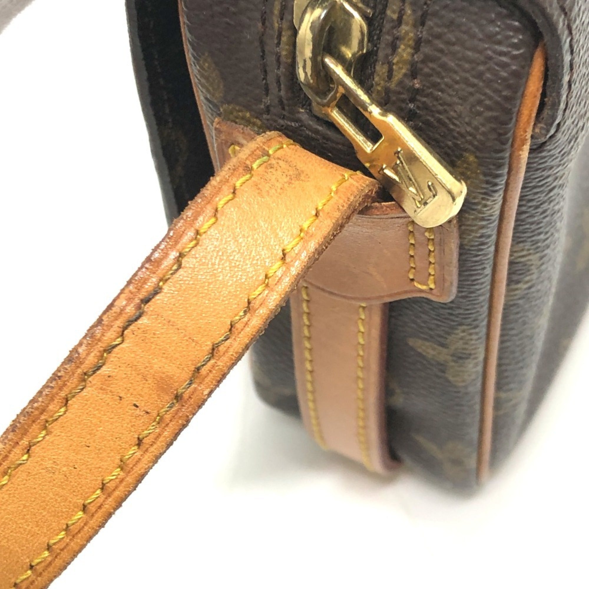 Louis Vuitton Brown Monogram Canvas Pochette Shoulder Bag (Pre-Owned)