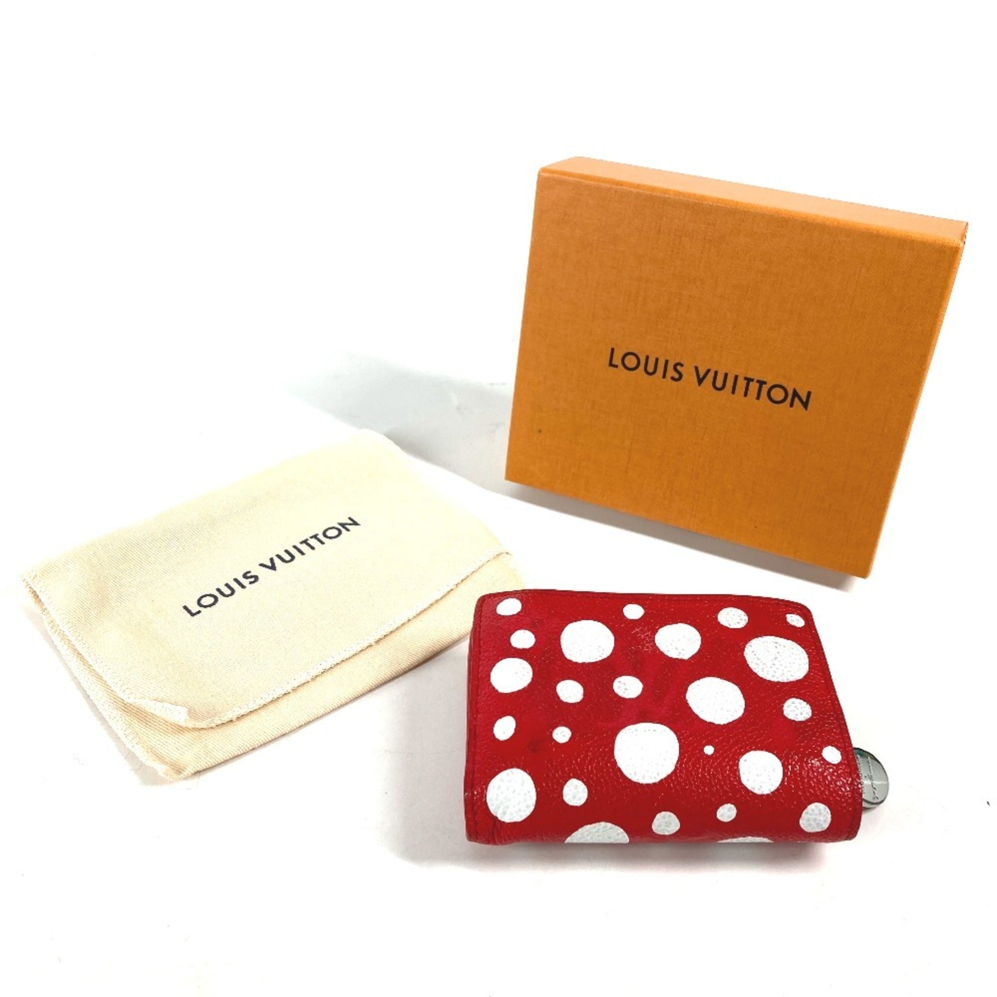 Louis Vuitton Red Color White Leather Wallet (Bi-Fold) (Pre-Owned)