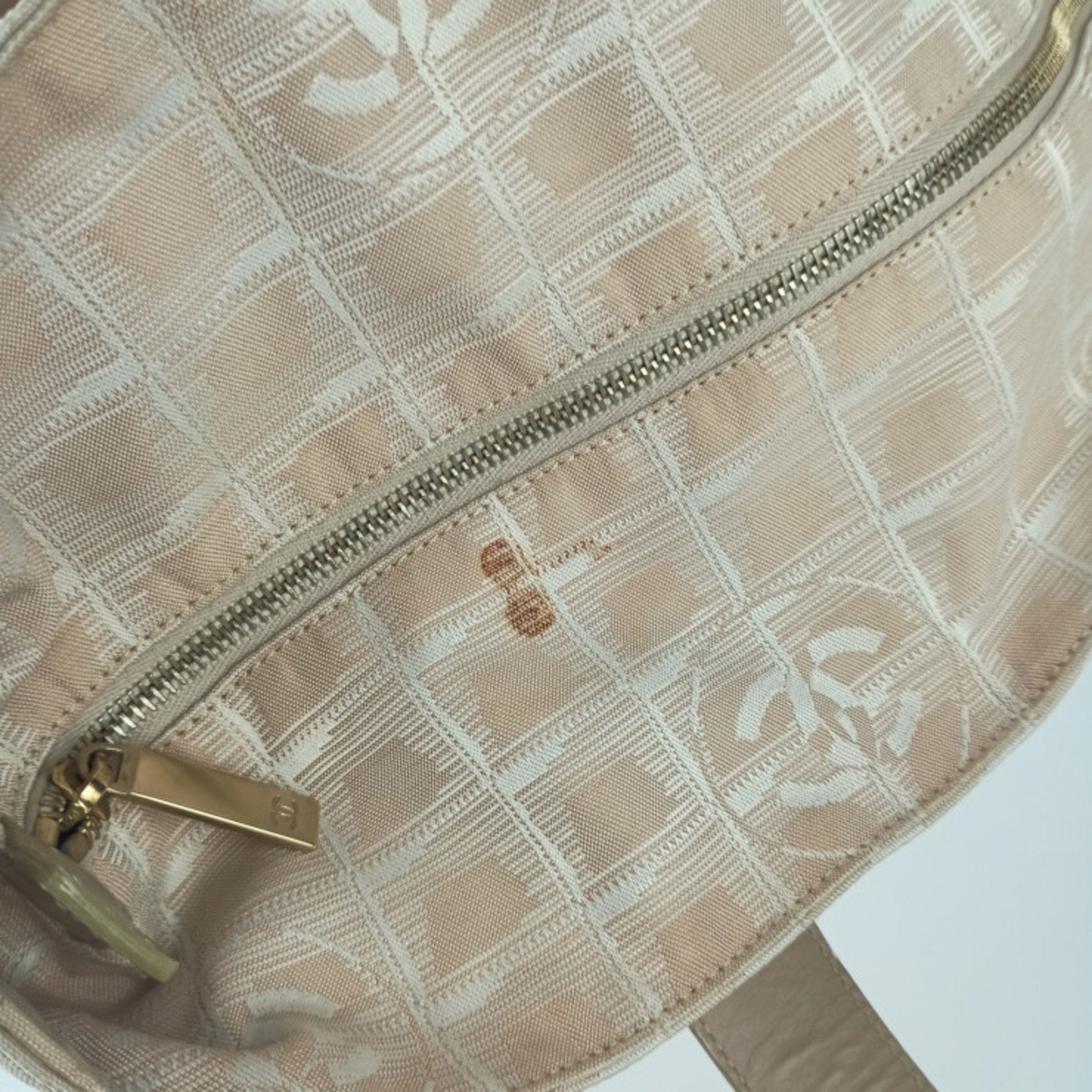 Chanel Beige Canvas Handbag Shoulder Bag Tote Bag (Pre-Owned)