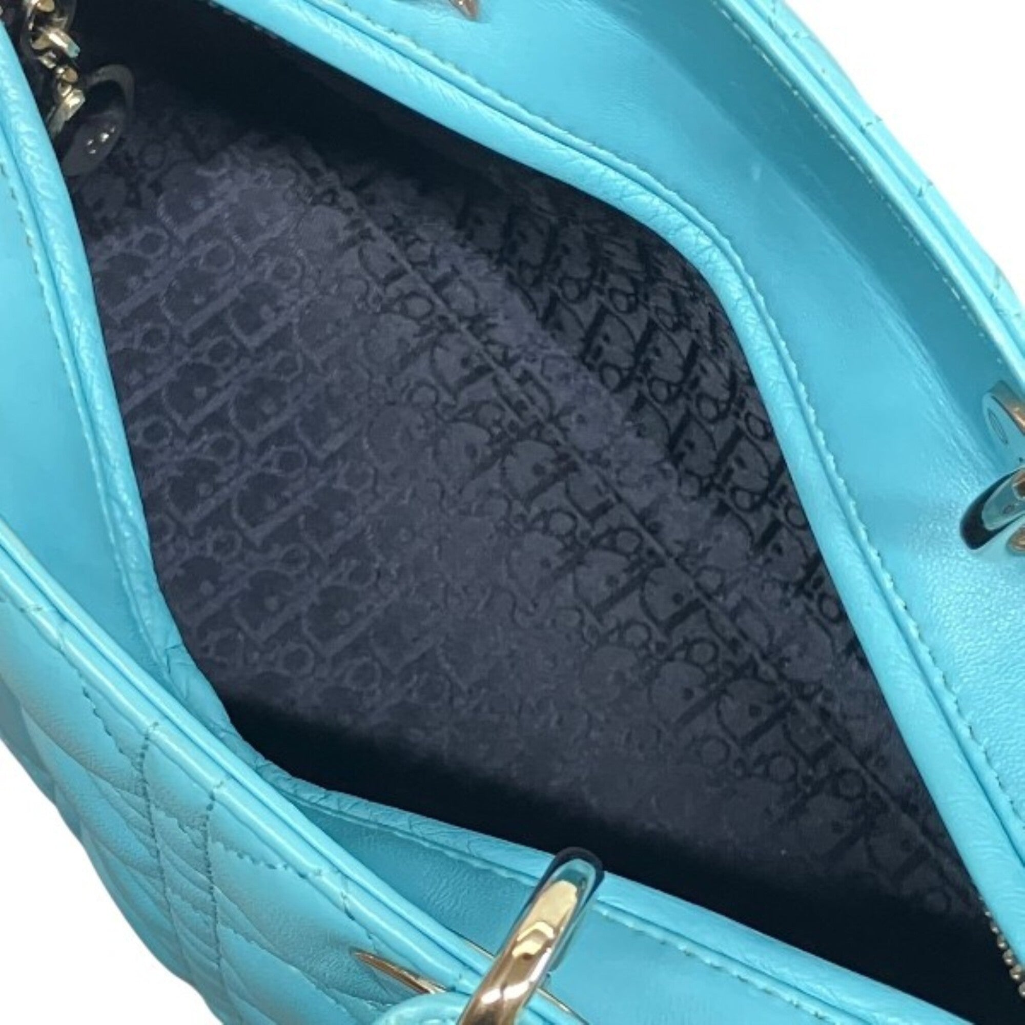 Christian Dior Sky Blue Leather Handbag (Pre-Owned)