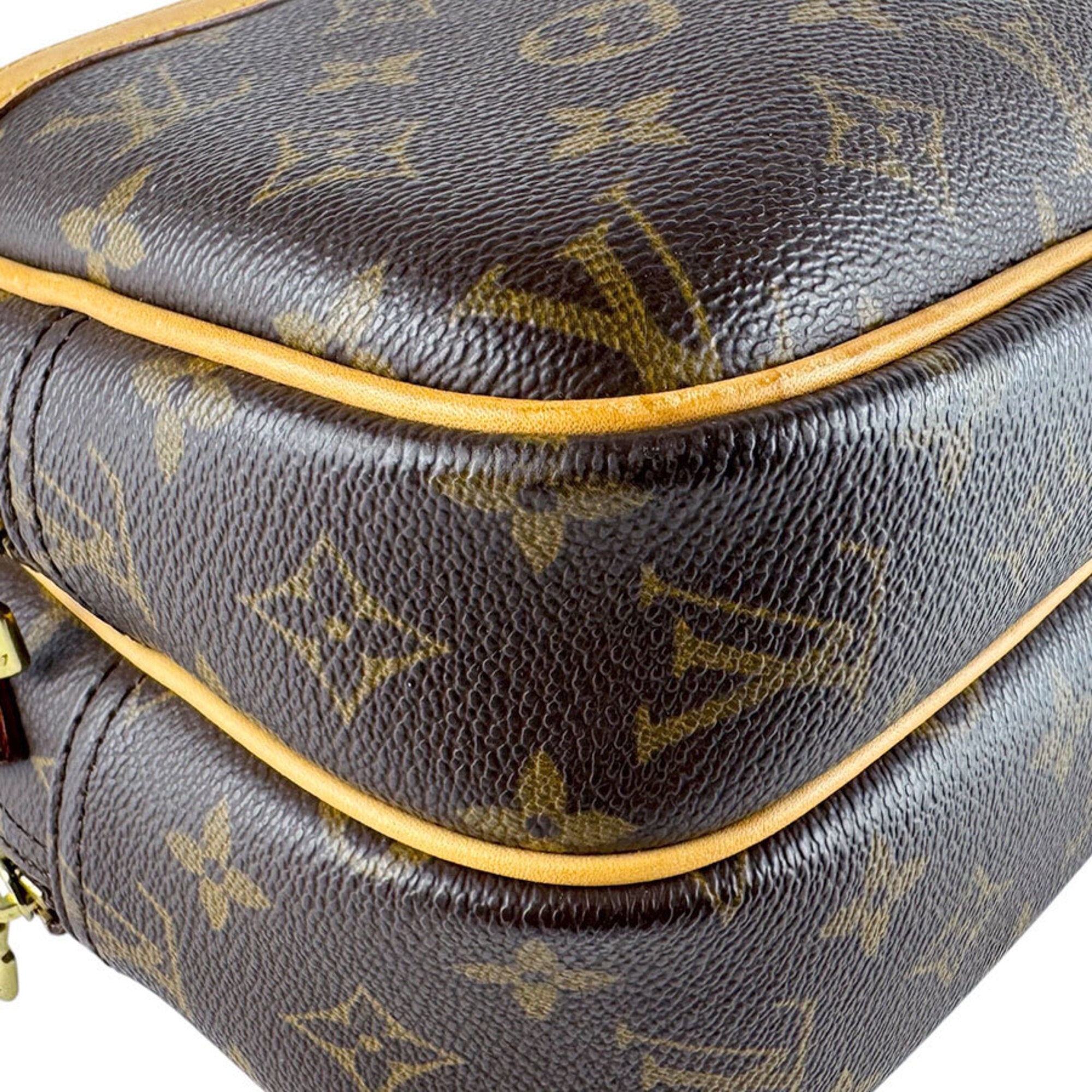 Louis Vuitton Brown Monogram Monogram Shoulder Bag (Pre-Owned)