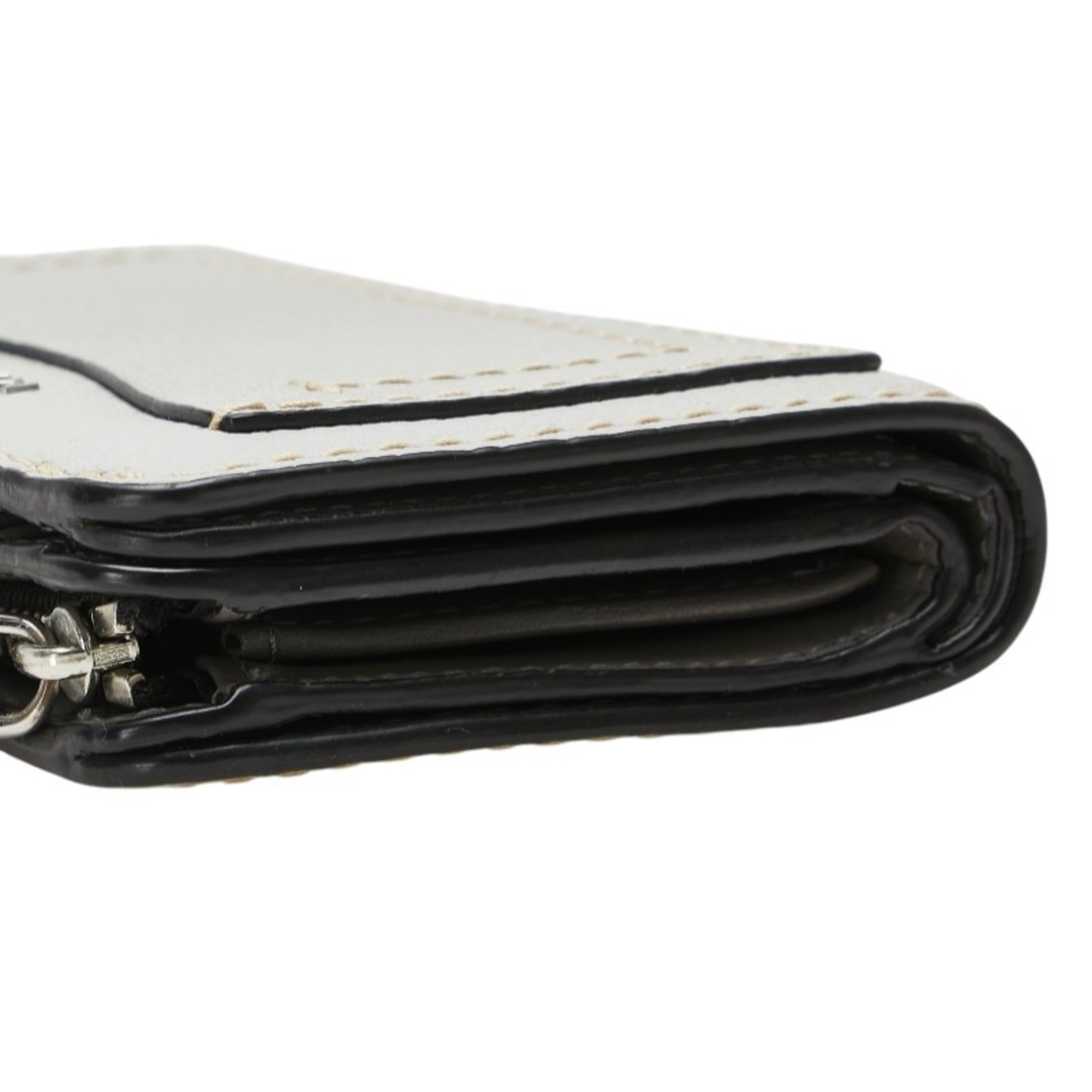 Marc Jacobs Gray Leather Wallet (Bi-Fold) (Pre-Owned)