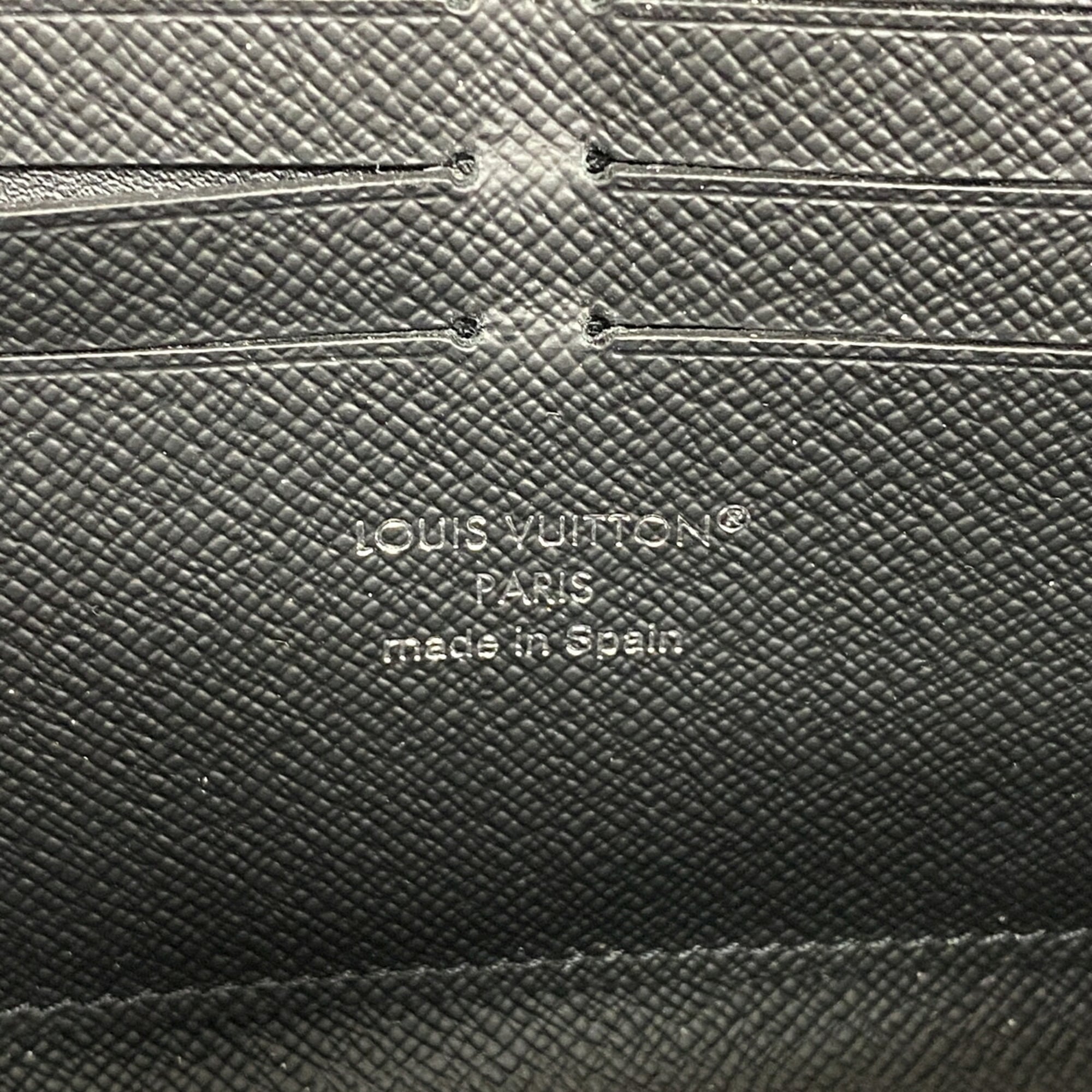 Louis Vuitton Black Long Wallet (Bi-Fold) (Pre-Owned)