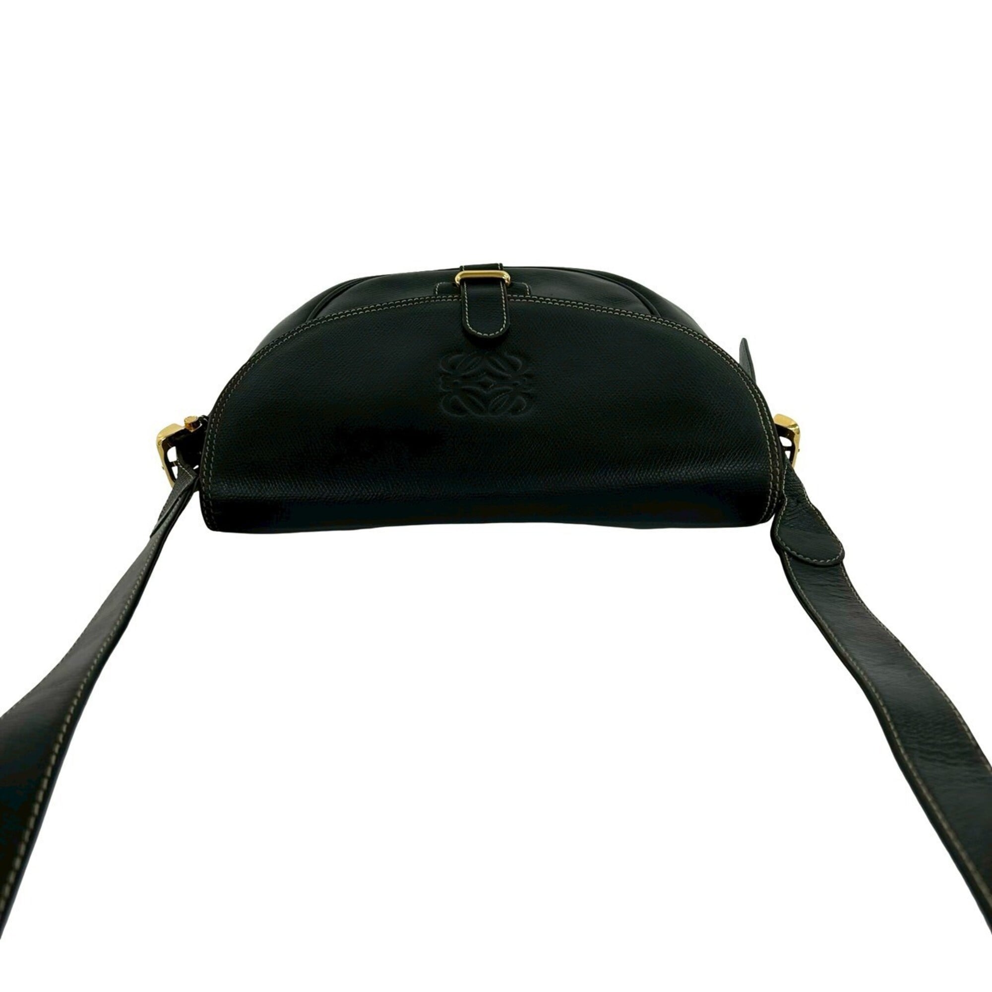 Loewe Black Leather Pochette Shoulder Bag (Pre-Owned)