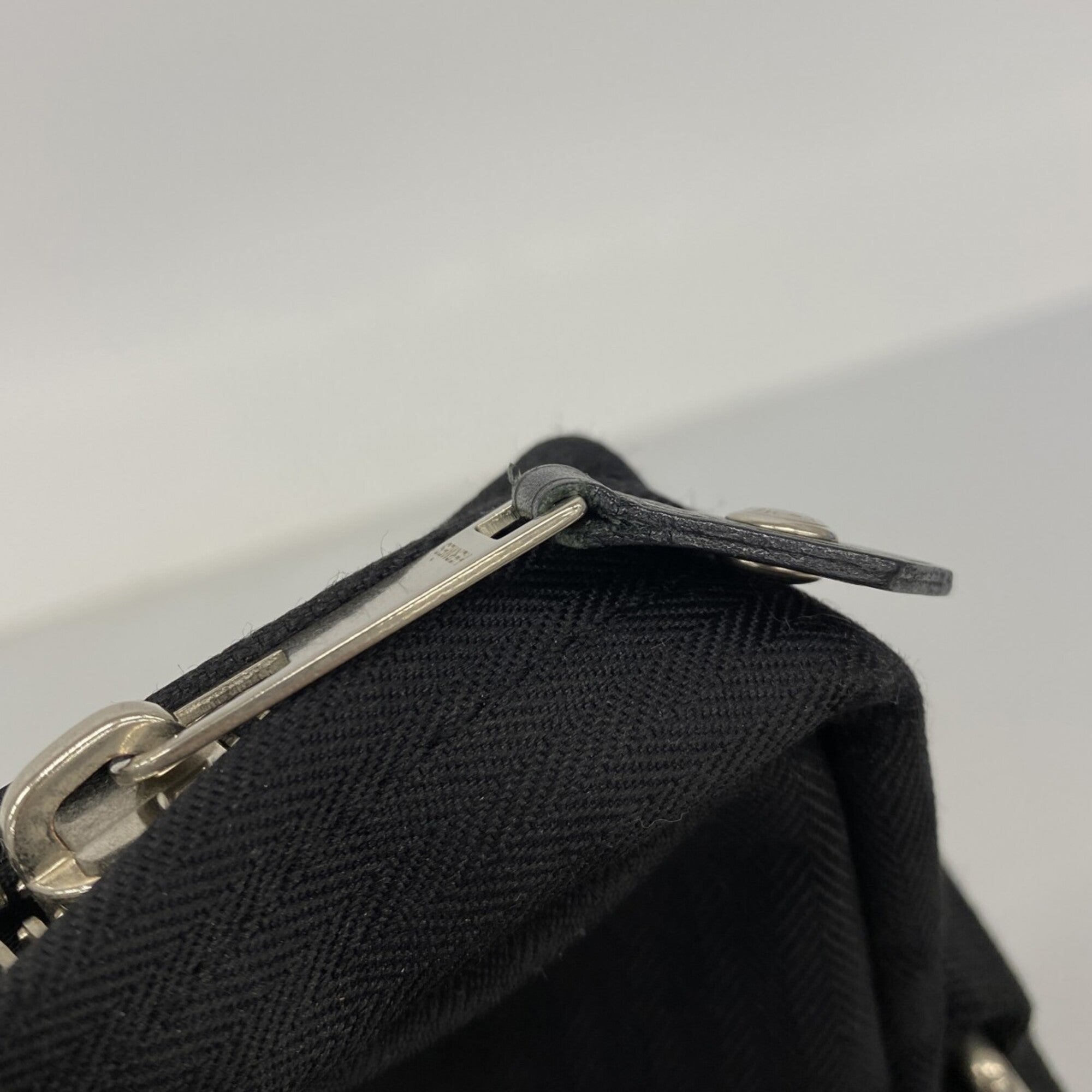 Hermes Black Toile Chevron Shoulder Bag (Pre-Owned)