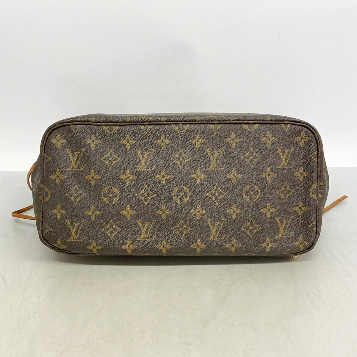 Louis Vuitton Brown Tote Bag (Pre-Owned)