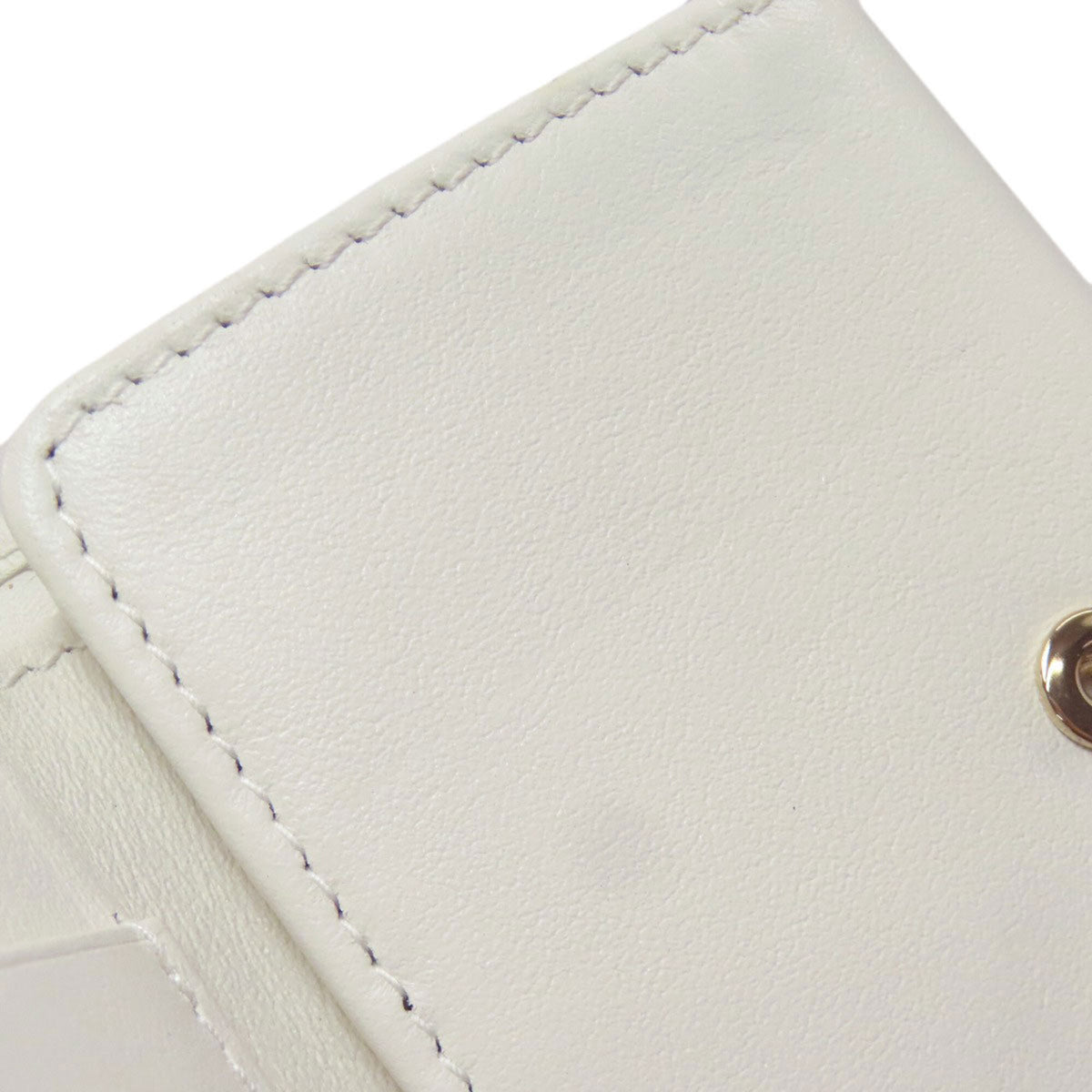 Jimmy Choo White Leather Wallet (Tri-Fold) (Pre-Owned)