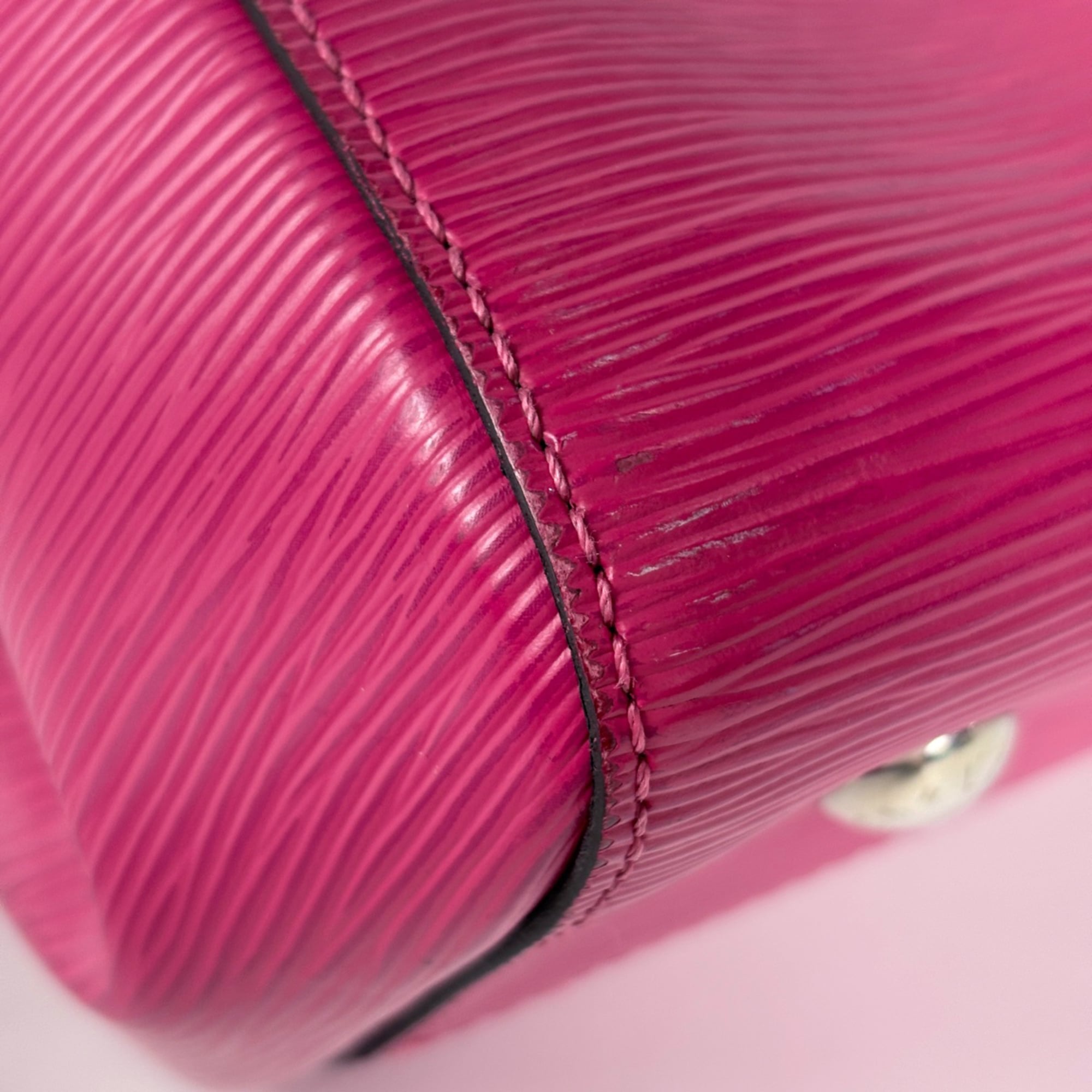 Louis Vuitton Pivoine Epi Leather Handbag (Pre-Owned)