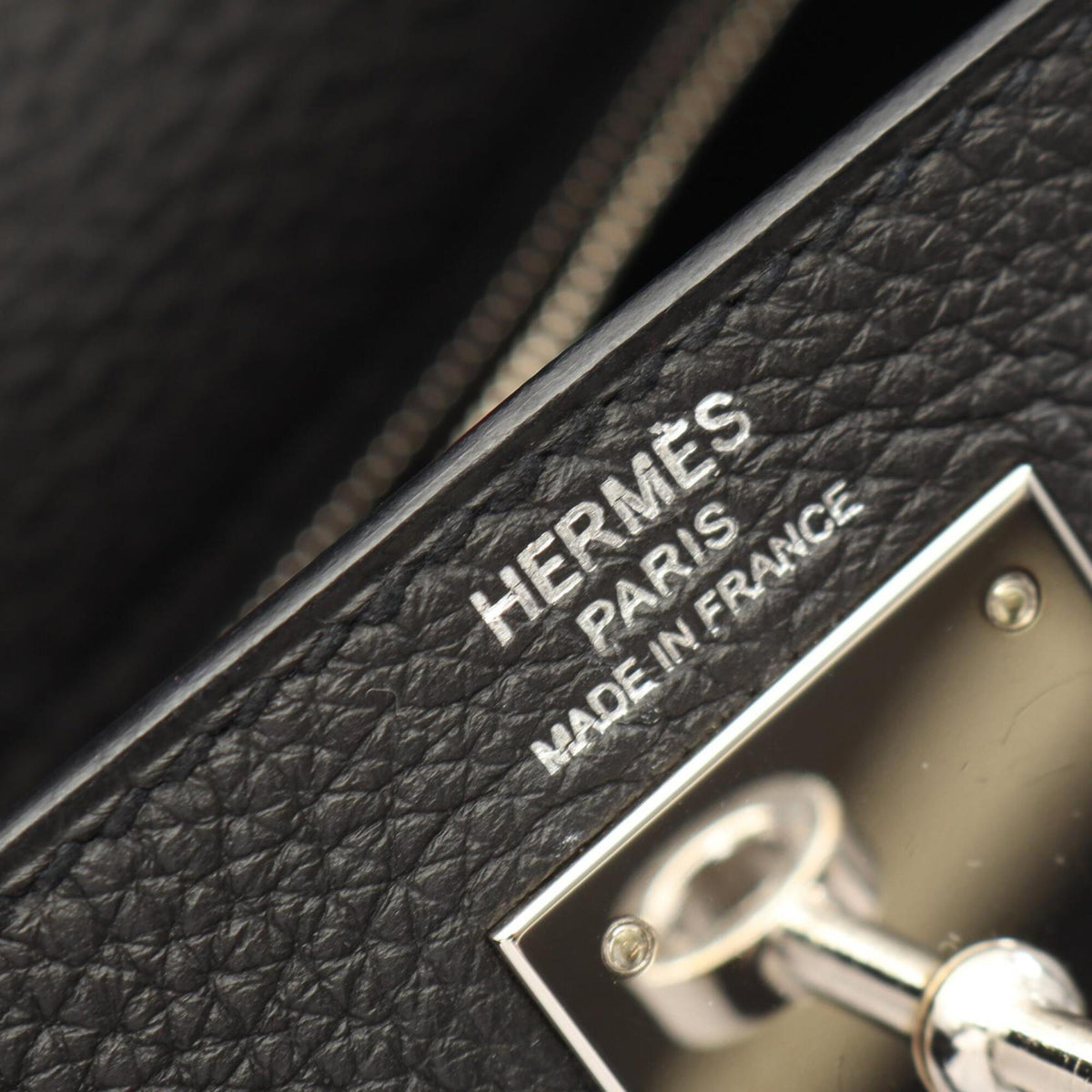 Hermes Black Togo Leather Leather Handbag (Pre-Owned)