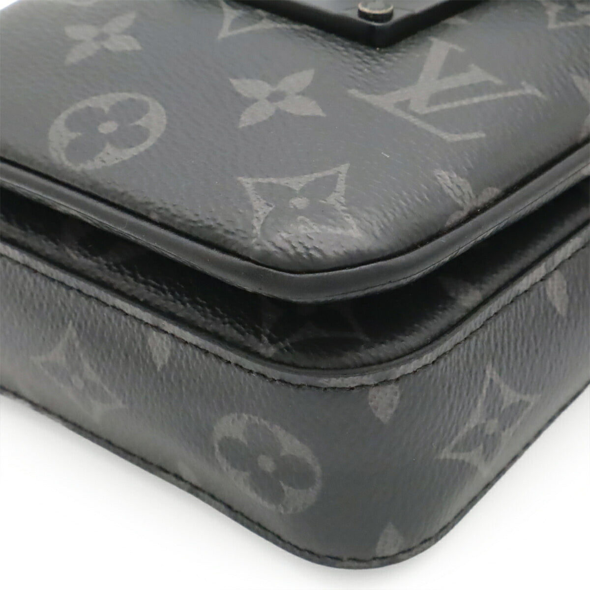 Louis Vuitton Black Gray Monogram Eclipse Monogram Eclipse Shoulder Bag (Pre-Owned)