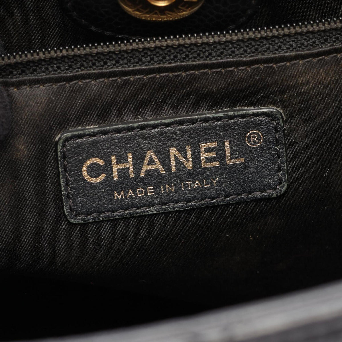 Chanel Black Grained Calfskin Handbag Tote Bag (Pre-Owned)
