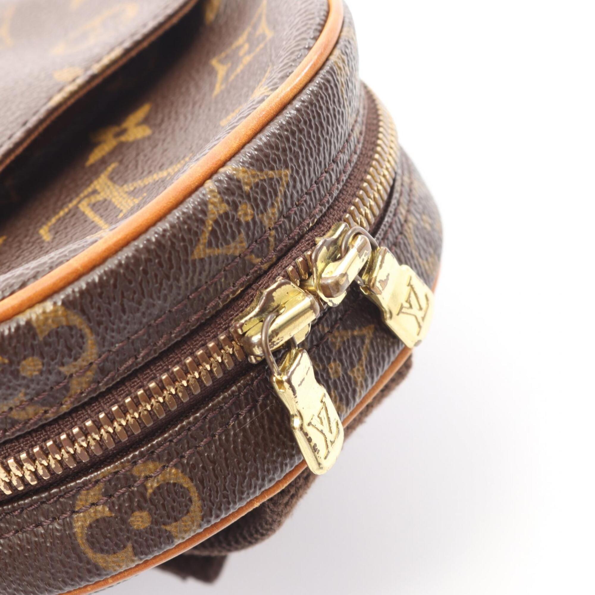 Louis Vuitton Brown Coated Canvas Leather Fanny Pack Handbag (Pre-Owned)
