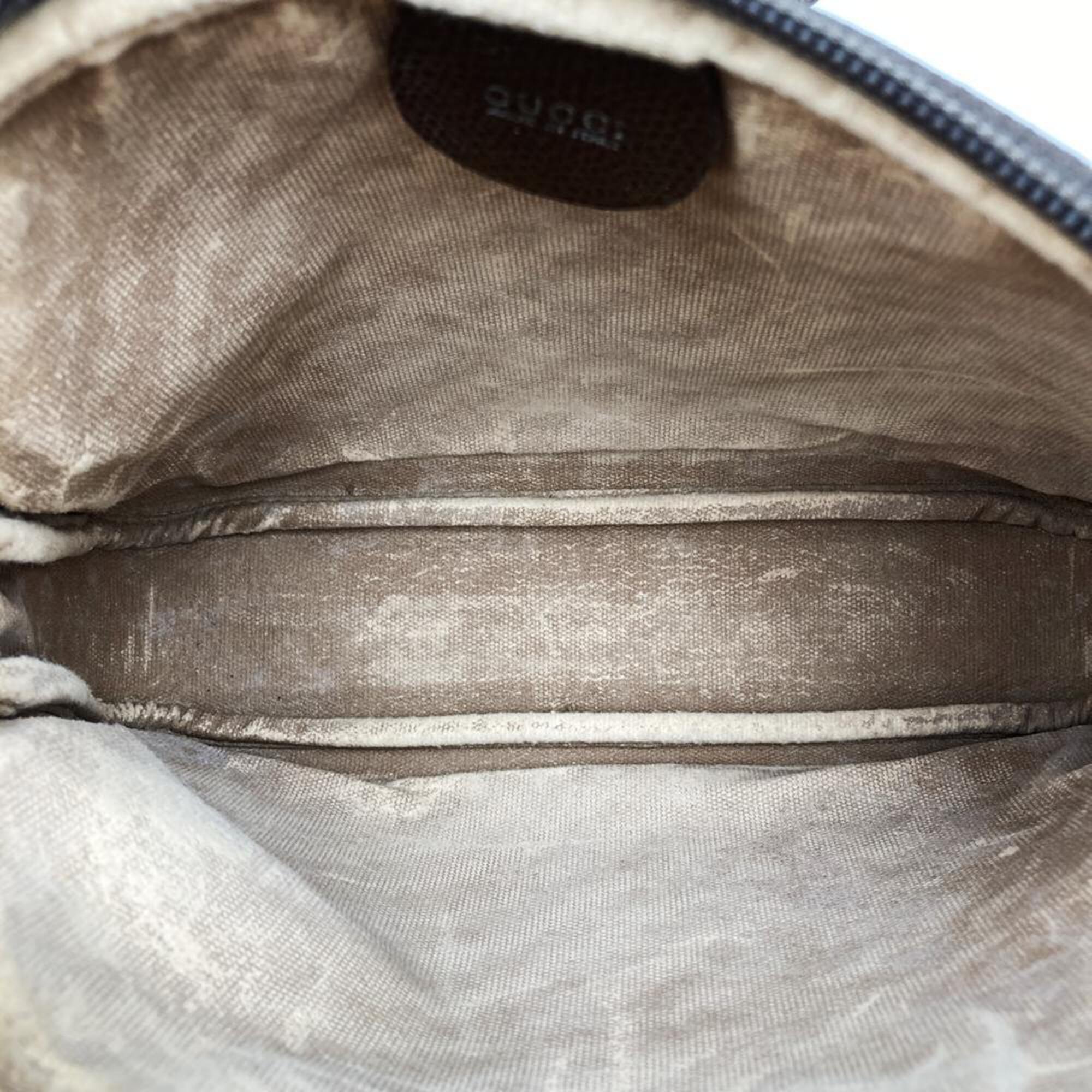 Gucci Brown Gg Supreme Canvas Pochette Shoulder Bag (Pre-Owned)