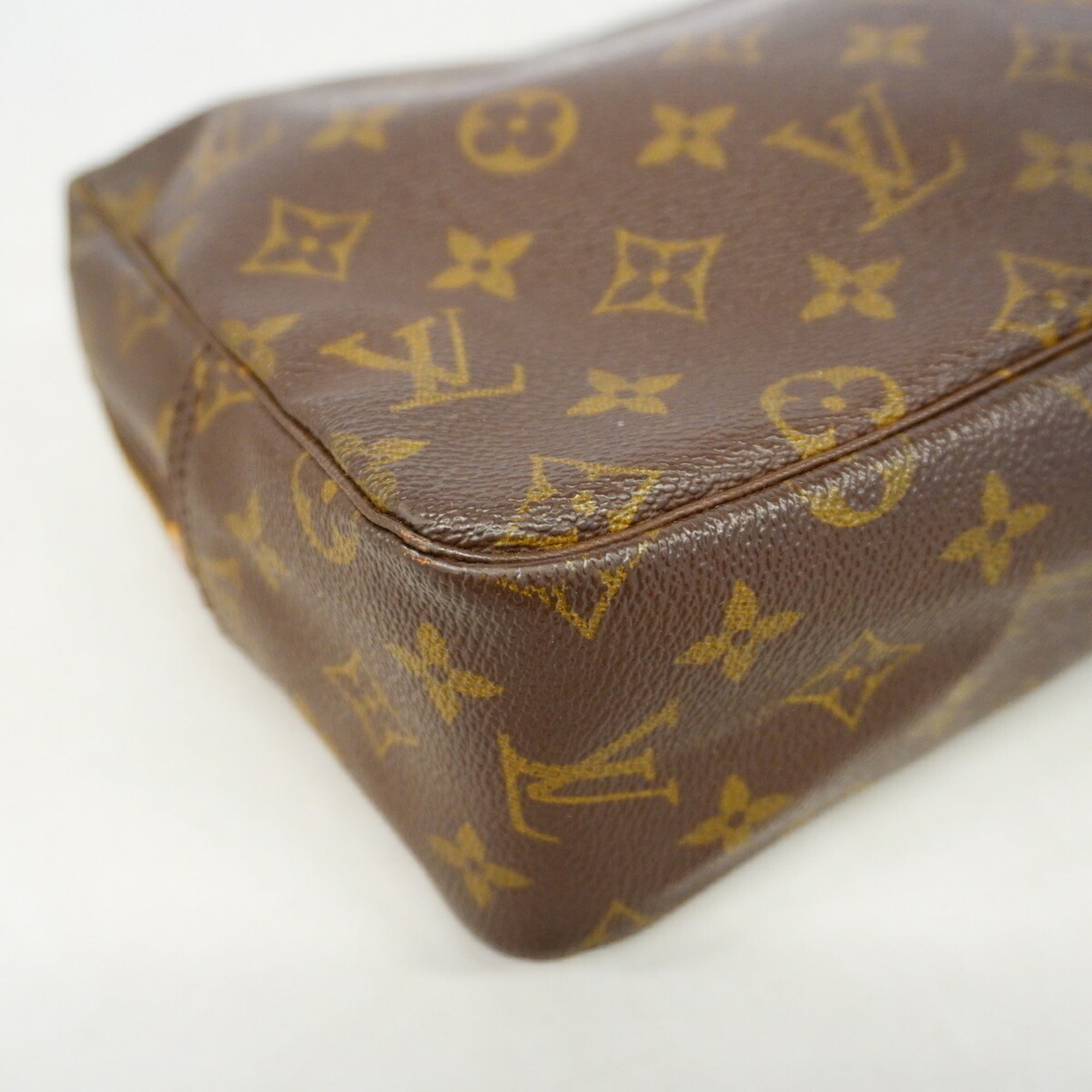 Louis Vuitton Brown Pouch (Pre-Owned)