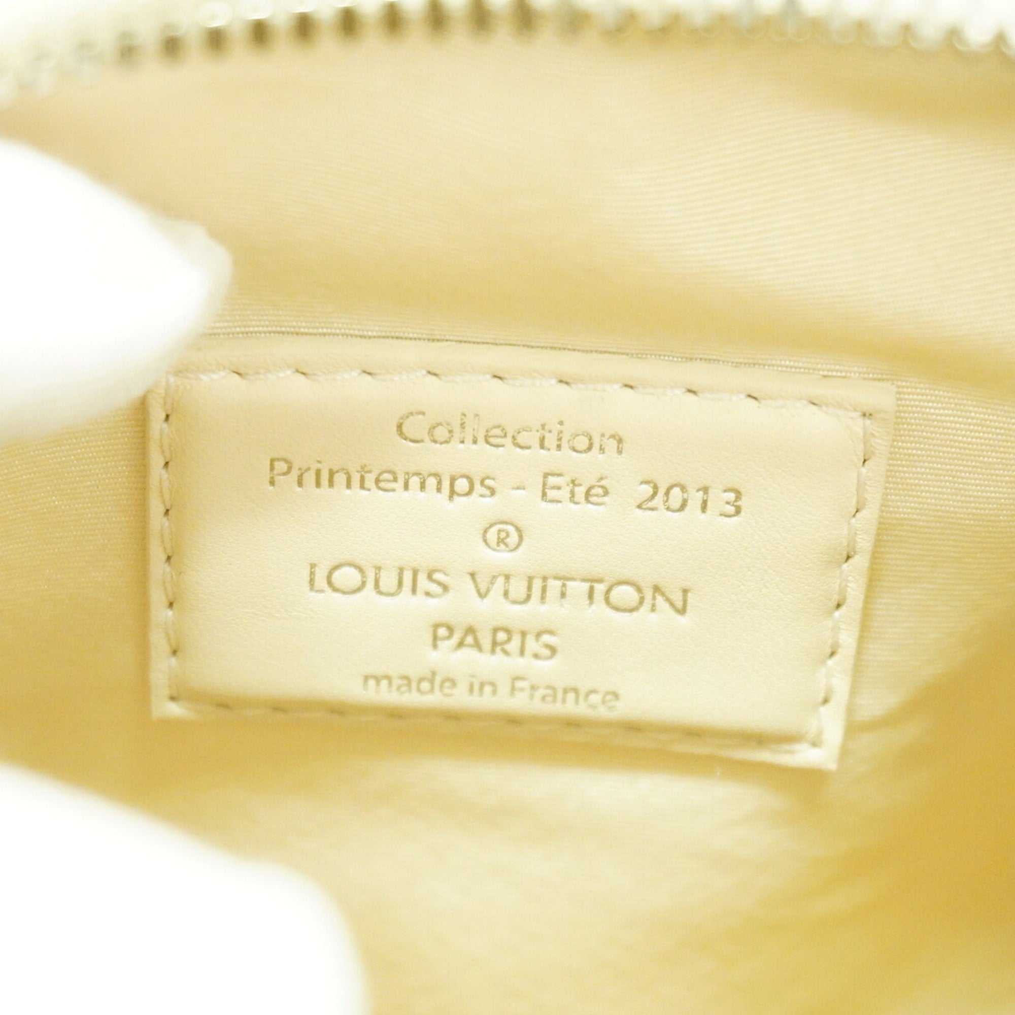 Louis Vuitton Gris Handbag (Pre-Owned)