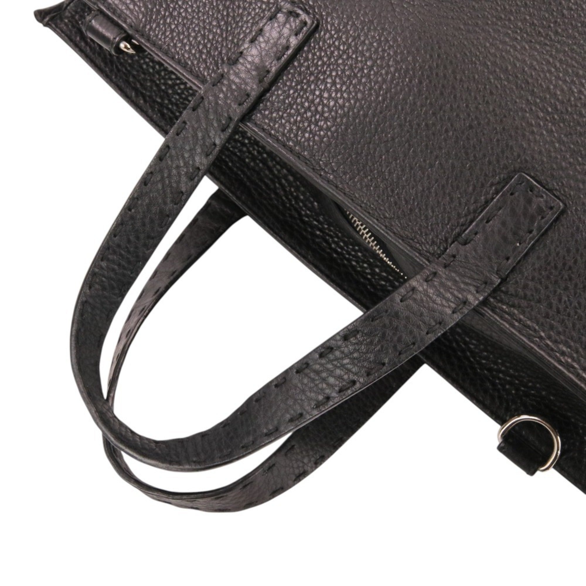Fendi Selleria Black Leather Shoulder Bag Tote Bag (Pre-Owned)