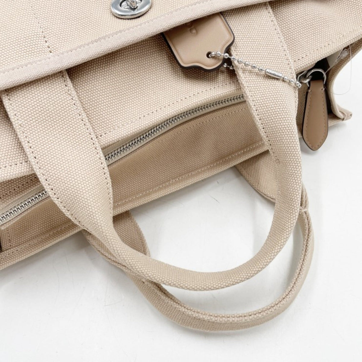 Coach Beige Canvas Handbag Tote Bag (Pre-Owned)