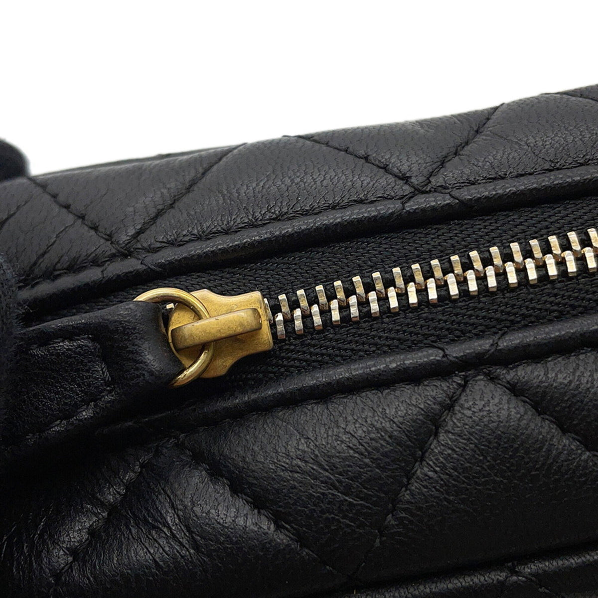 Chanel Black Leather Handbag Pochette Shoulder Bag (Pre-Owned)