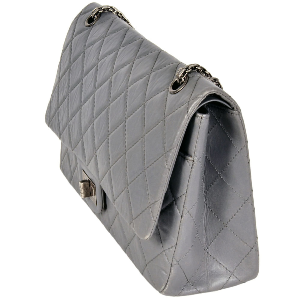 Chanel Gray Leather Shoulder Bag (Pre-Owned)