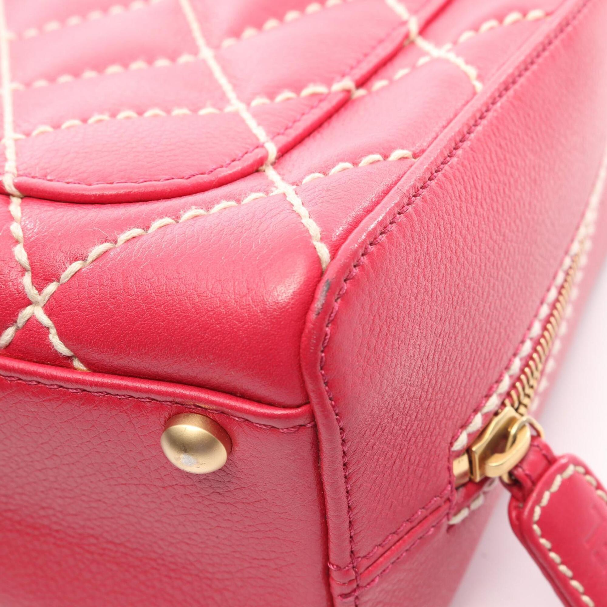 Chanel Pink Leather Handbag (Pre-Owned)