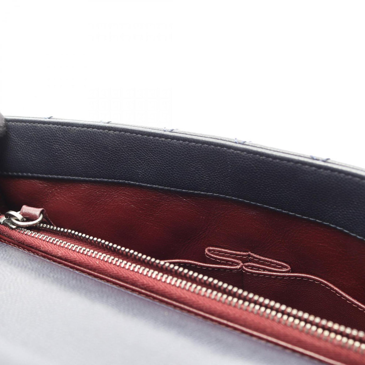Chanel Bordeaux Navy Grained Calfskin Handbag (Pre-Owned)