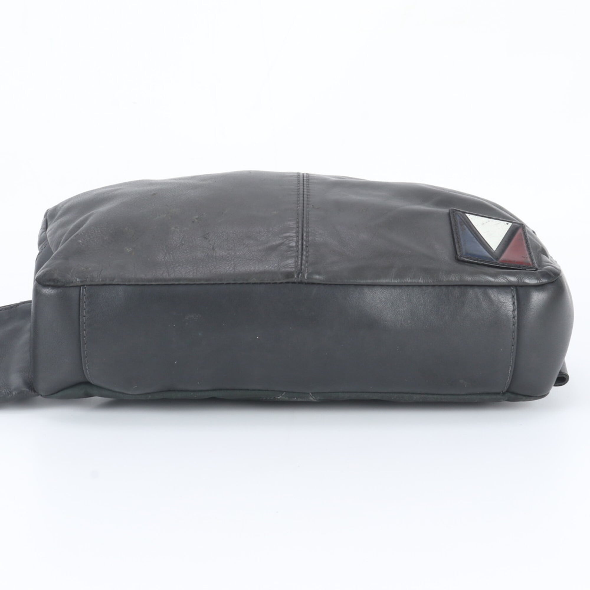 Louis Vuitton Gray Leather Fanny Pack Sling Bag (Pre-Owned)