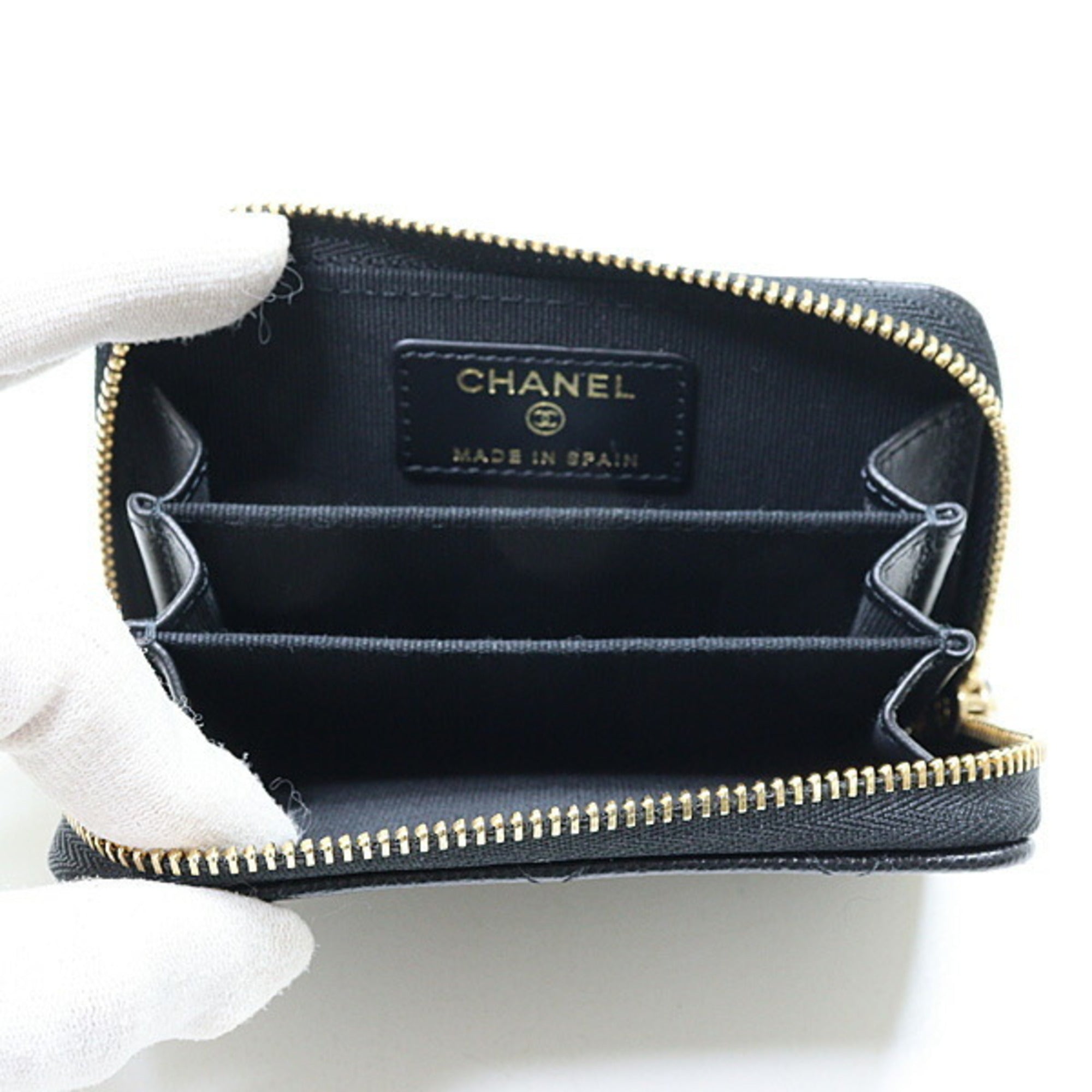 Chanel Matelasse Black Grained Calfskin Metal Coin Purse/Coin Case (Pre-Owned)