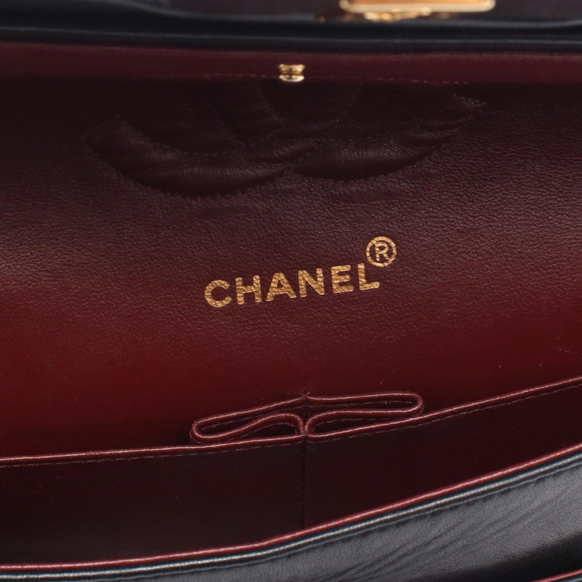 Chanel Black Leather Handbag Shoulder Bag (Pre-Owned)