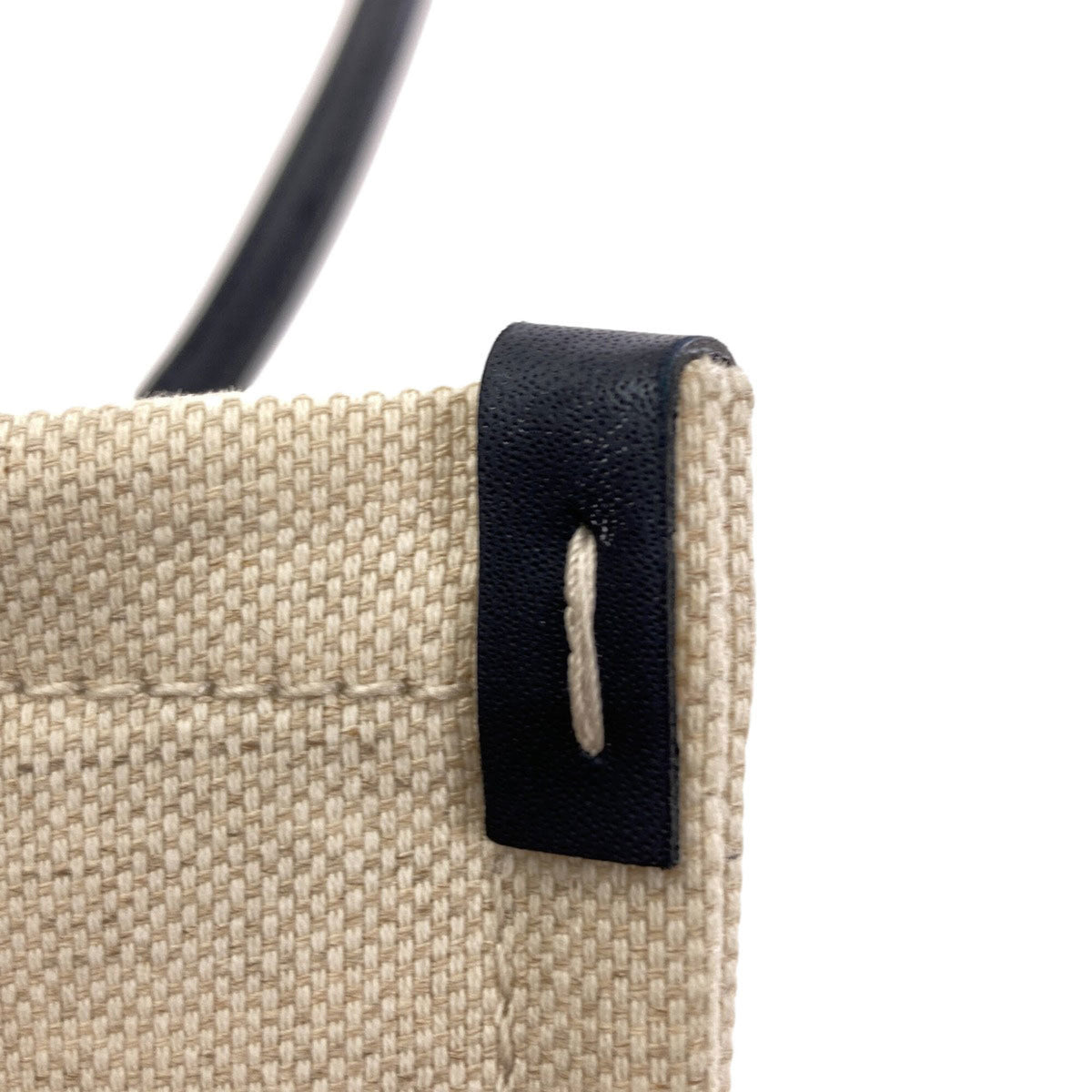 Gucci Beige Navy Canvas Pouch Tote Bag (Pre-Owned)