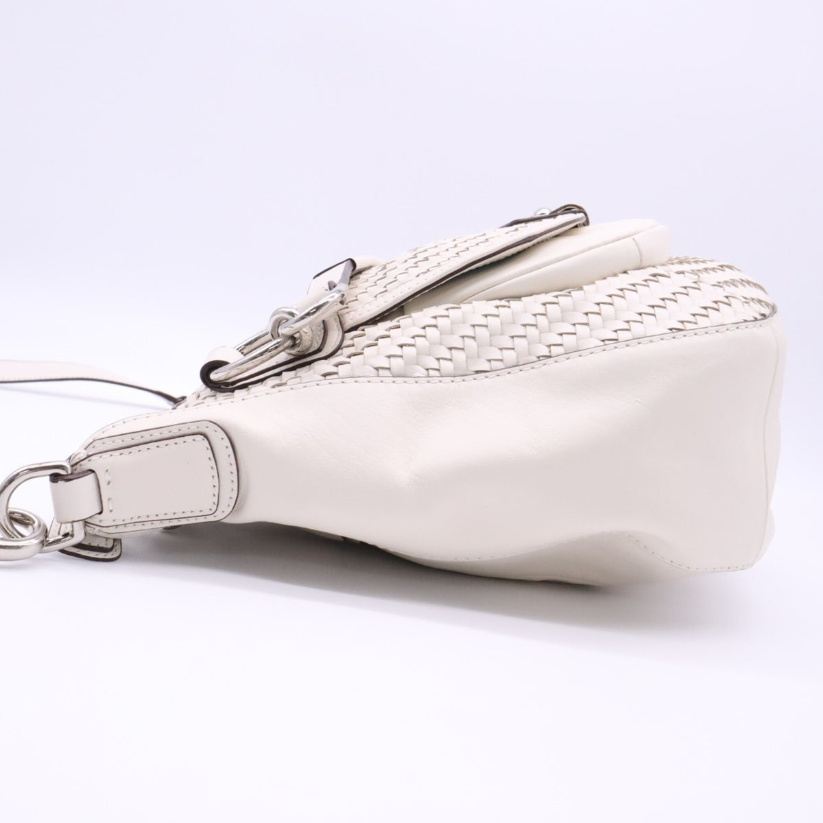 Coach Silver White Leather Handbag Shoulder Bag (Pre-Owned)