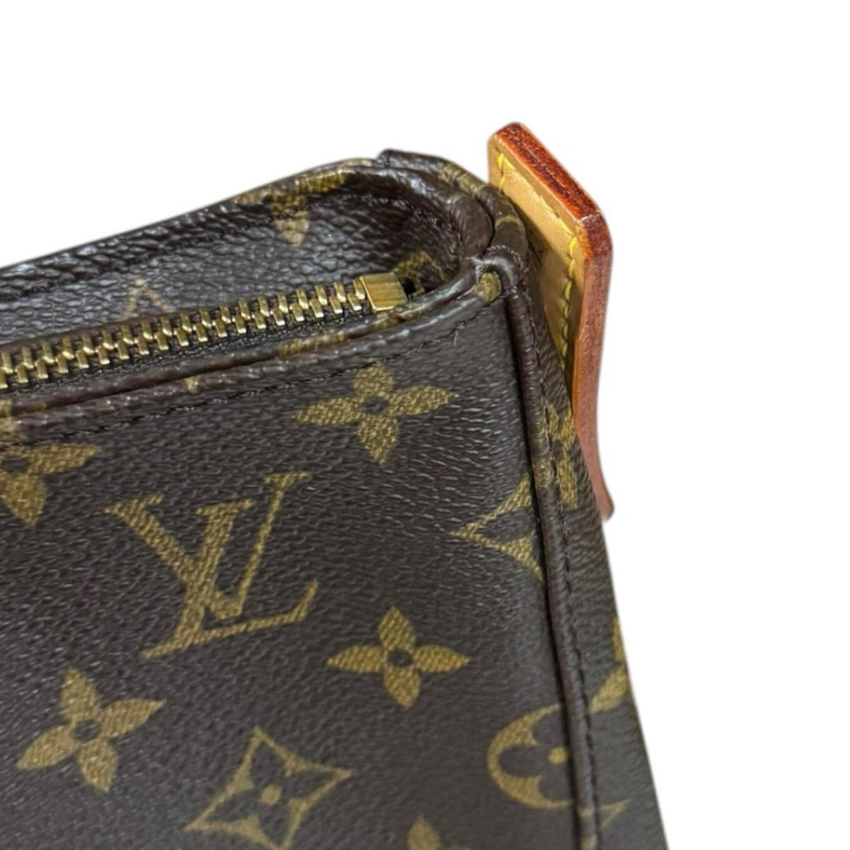 Louis Vuitton Brown Monogram Canvas Shoulder Bag (Pre-Owned)