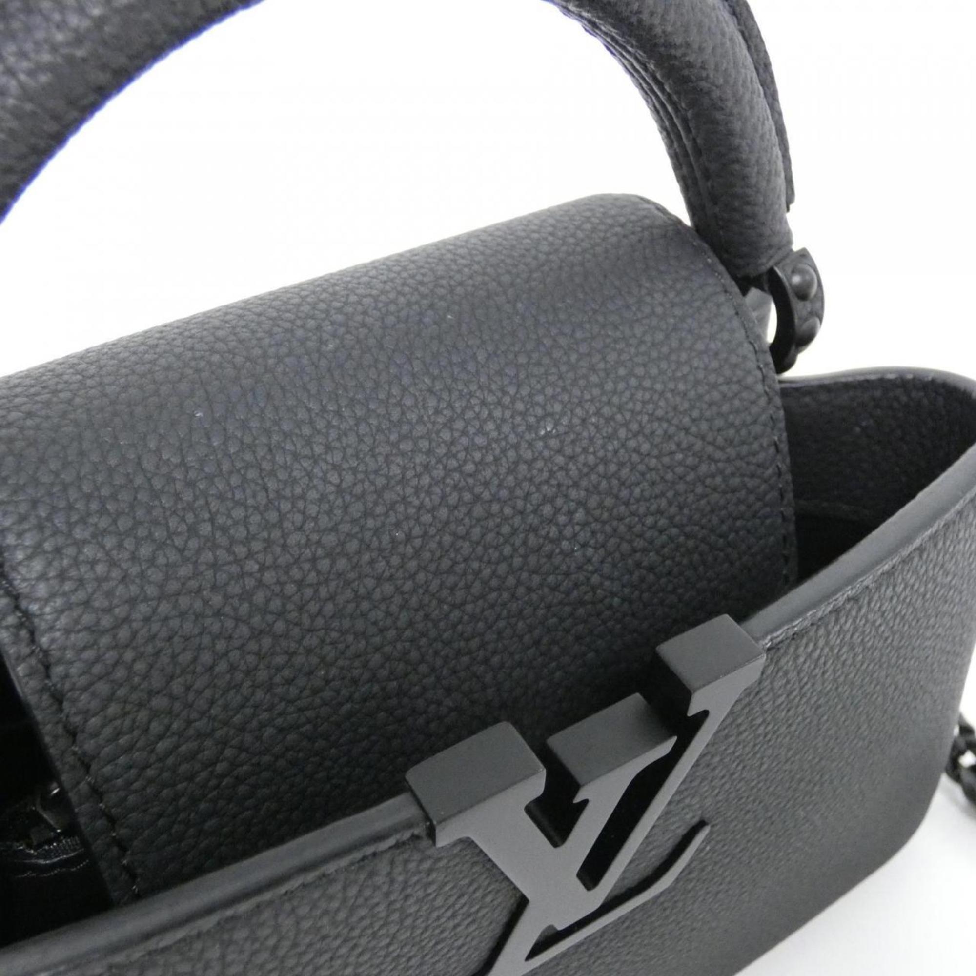 Louis Vuitton Black Leather Handbag (Pre-Owned)