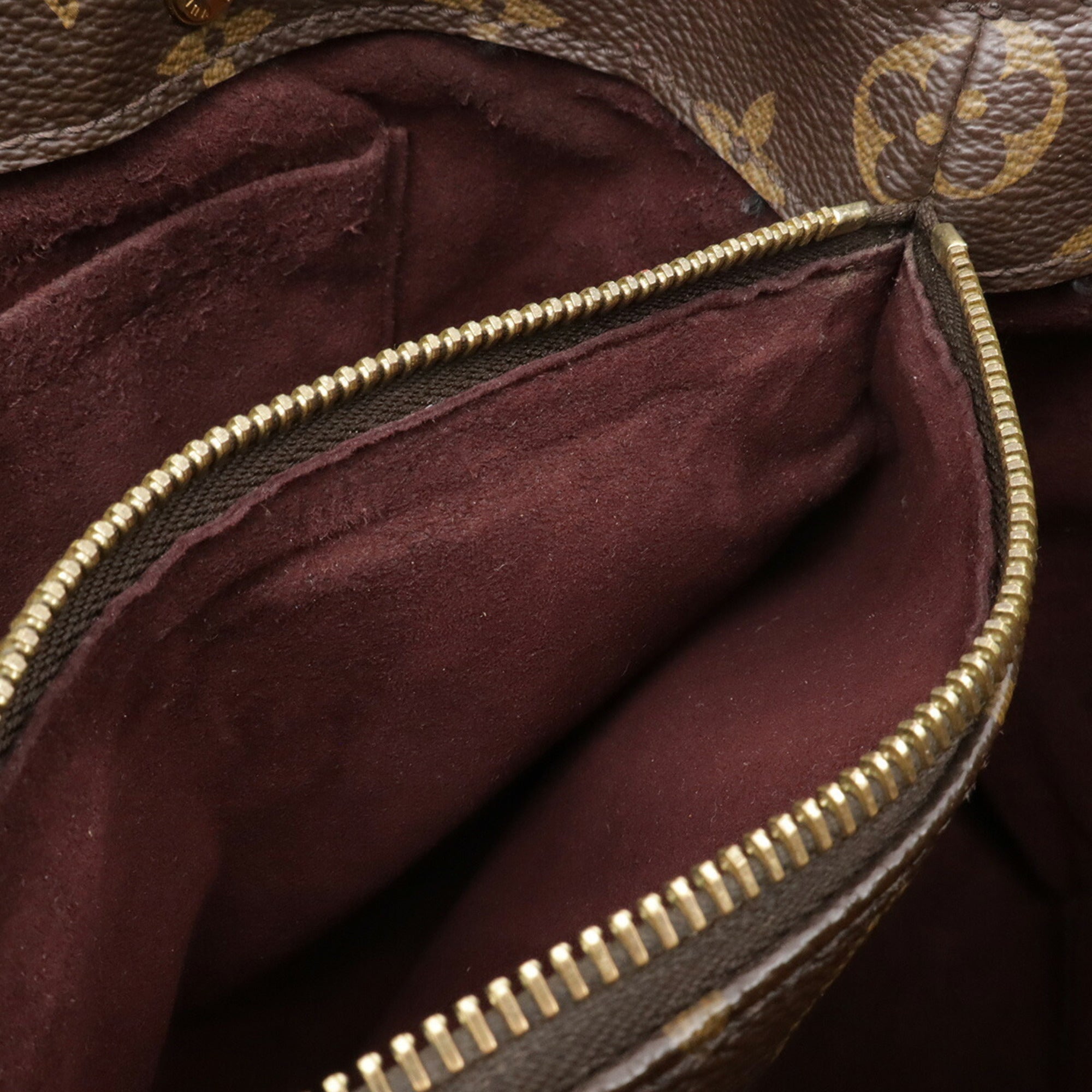 Louis Vuitton Brown Monogram Monogram Handbag Shoulder Bag (Pre-Owned)