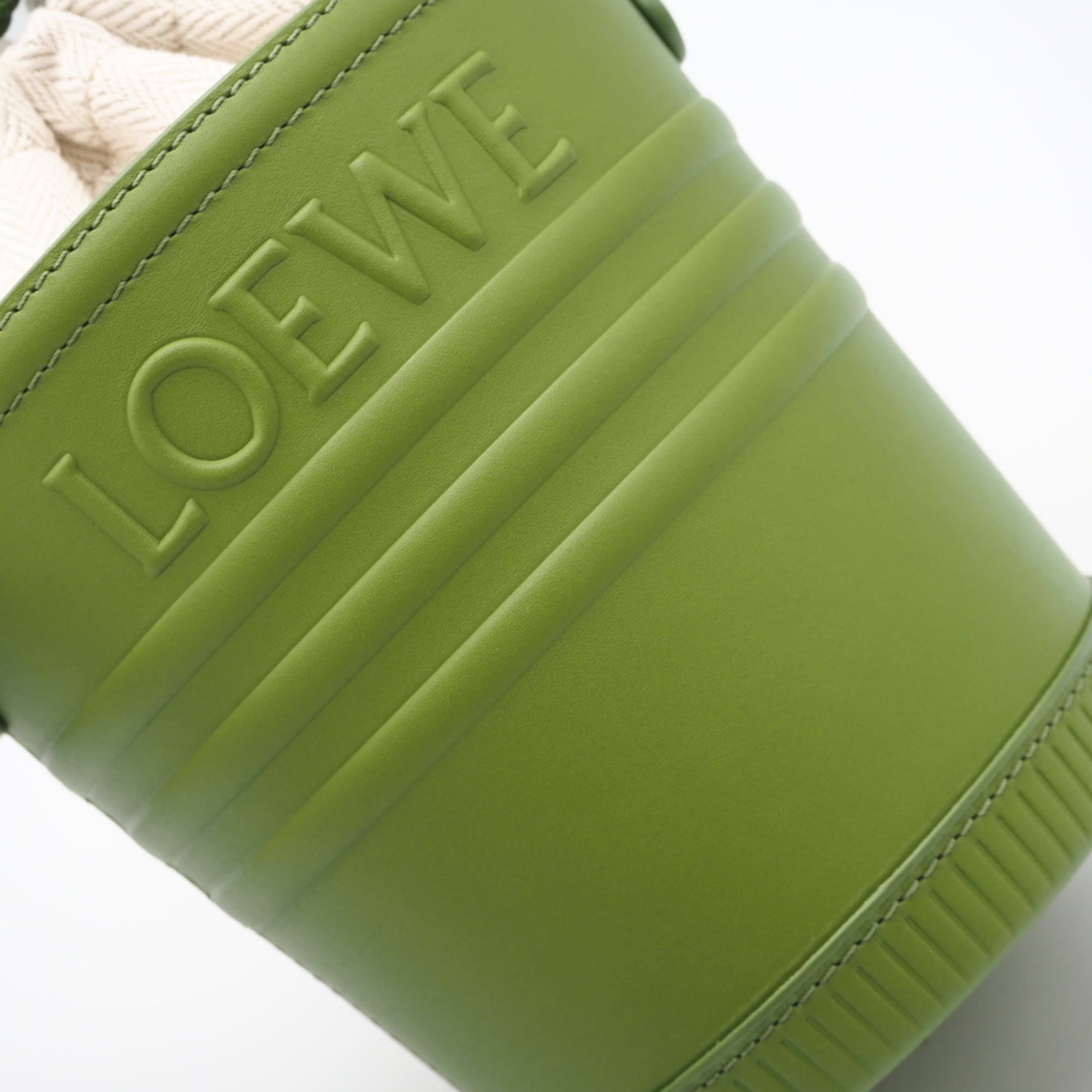 Loewe Green Canvas Leather Shoulder Bag (Pre-Owned)