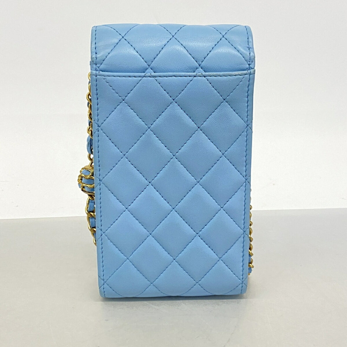 Chanel Sky Blue Leather Shoulder Bag (Pre-Owned)