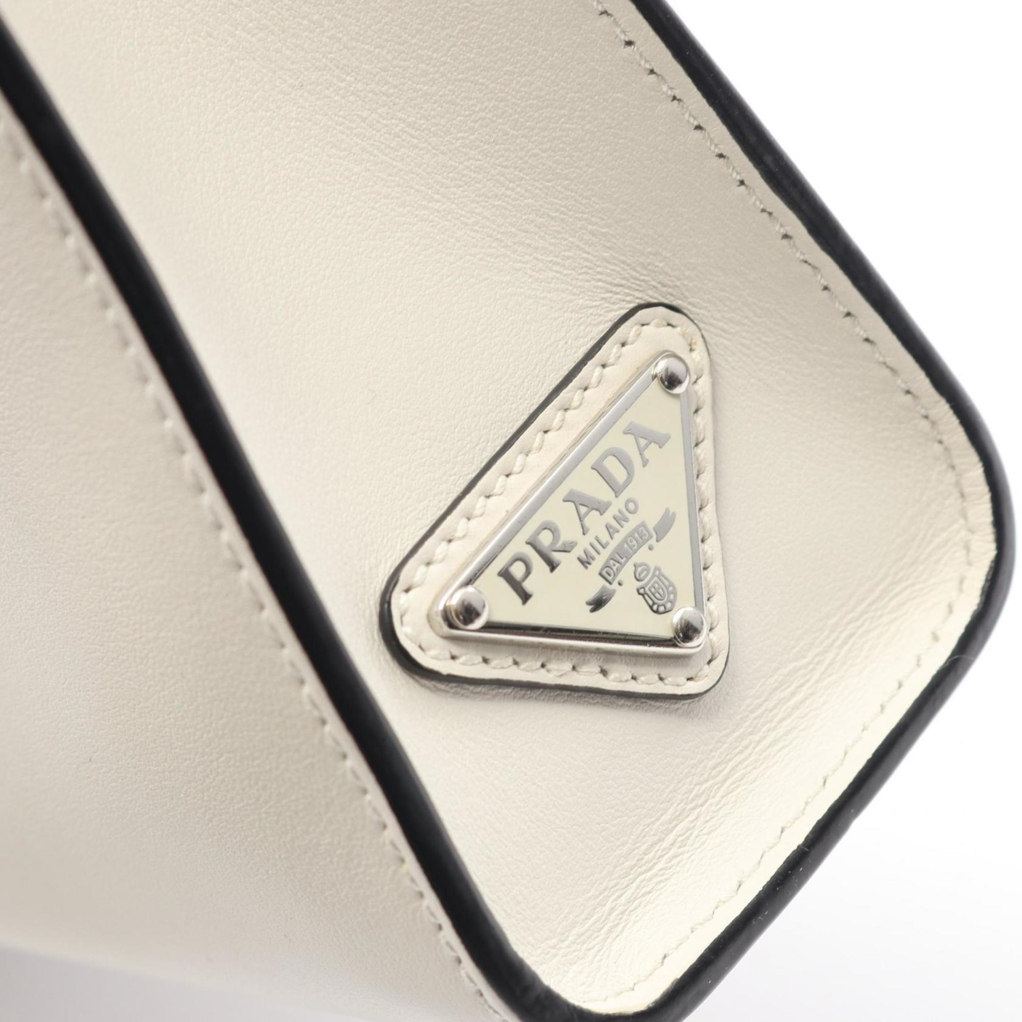 Prada White Leather Handbag (Pre-Owned)