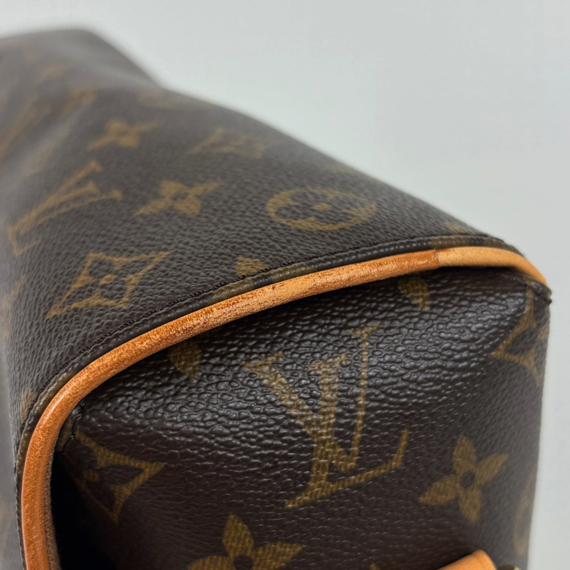 Louis Vuitton Monogram Brown Monogram Messenger Bag Shoulder Bag (Pre-Owned)