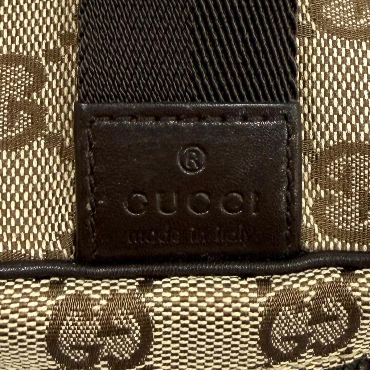 Gucci Beige Brown Gg Canvas Pouch Vanity Bag (Pre-Owned)