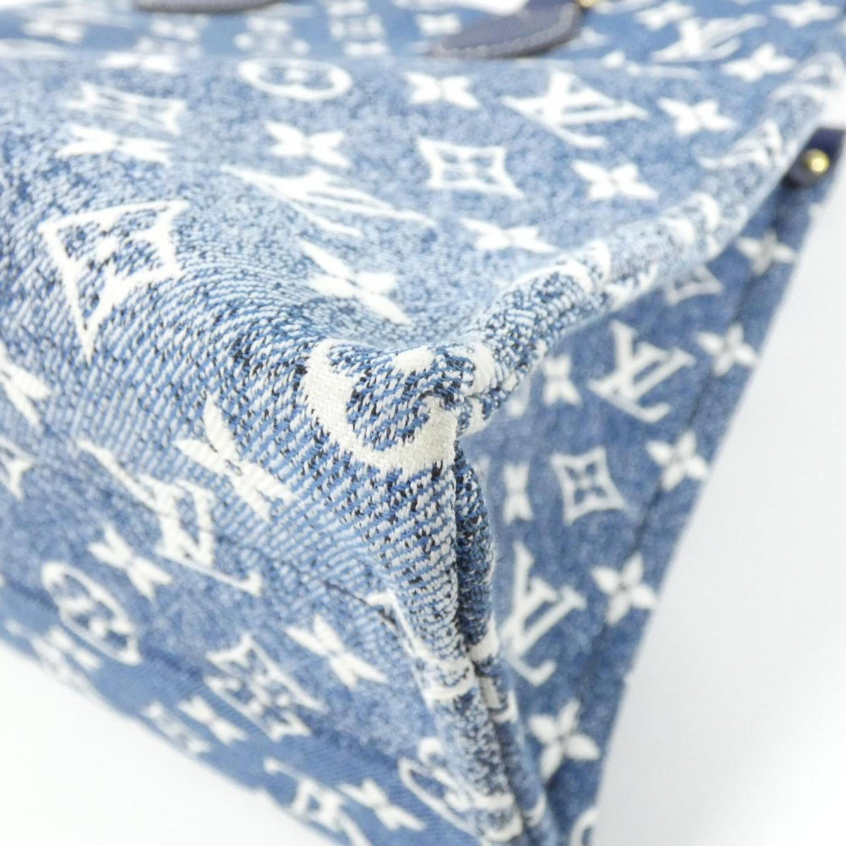 Louis Vuitton Navy Denim Handbag (Pre-Owned)