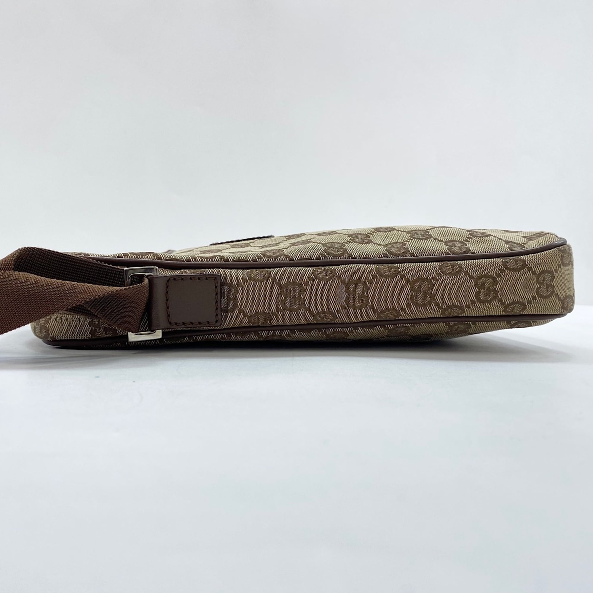 Gucci Brown Shoulder Bag (Pre-Owned)