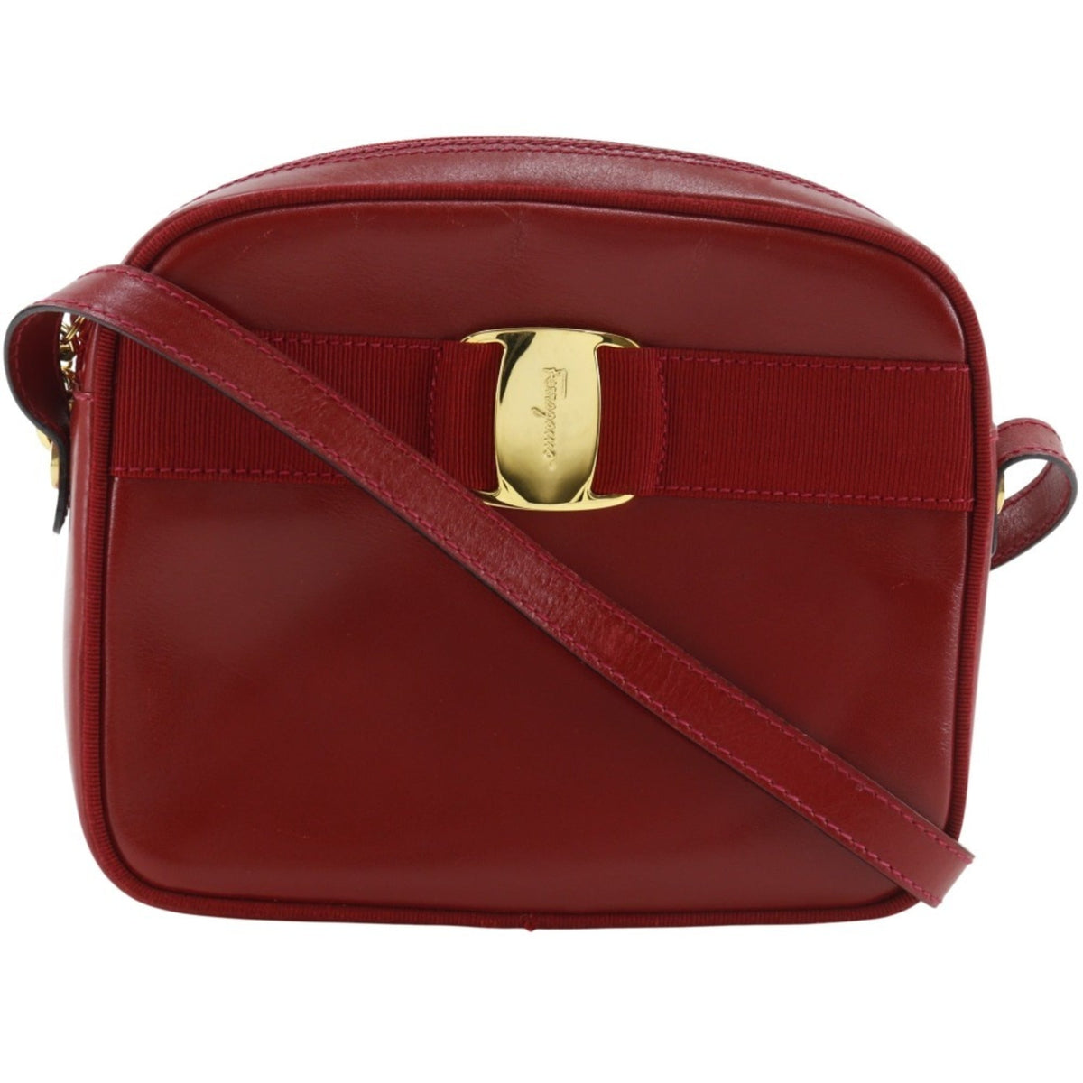 Salvatore Ferragamo Vara Red Color Leather Shoulder Bag (Pre-Owned)