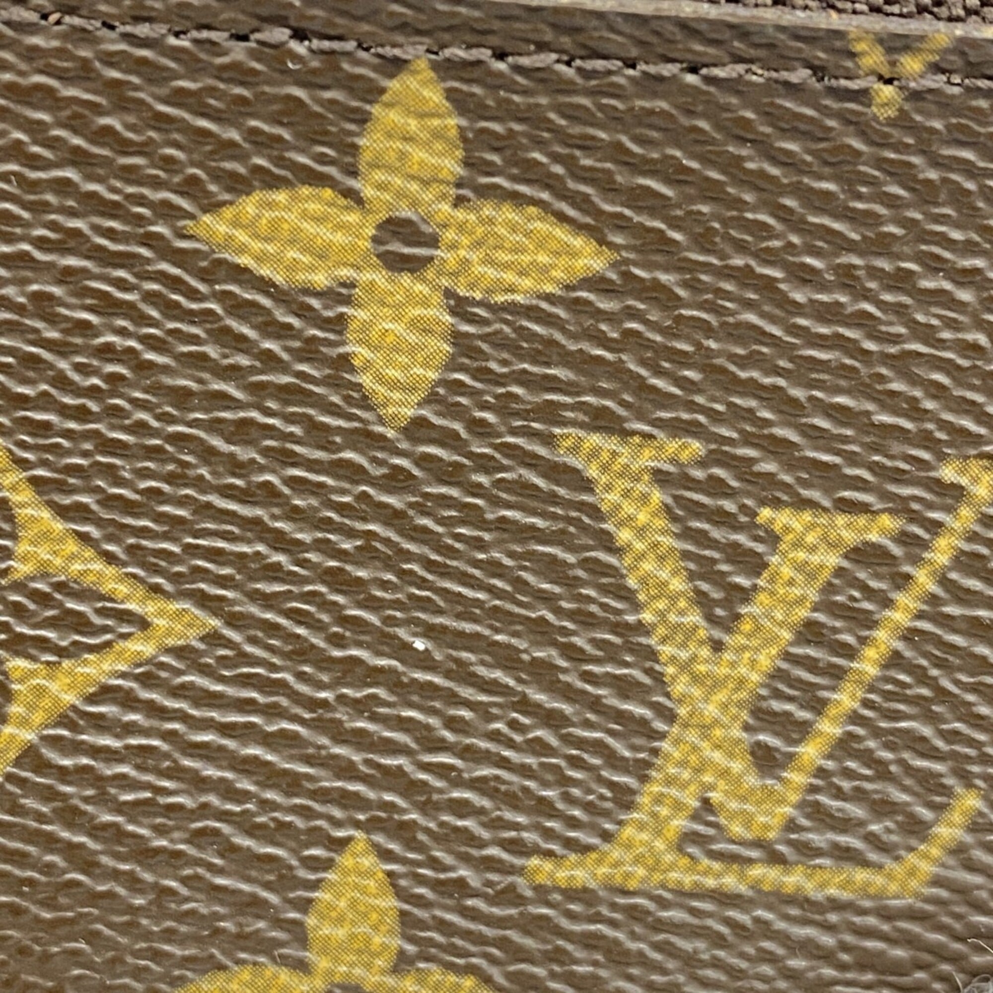 Louis Vuitton Brown Coin Purse/Coin Case (Pre-Owned)